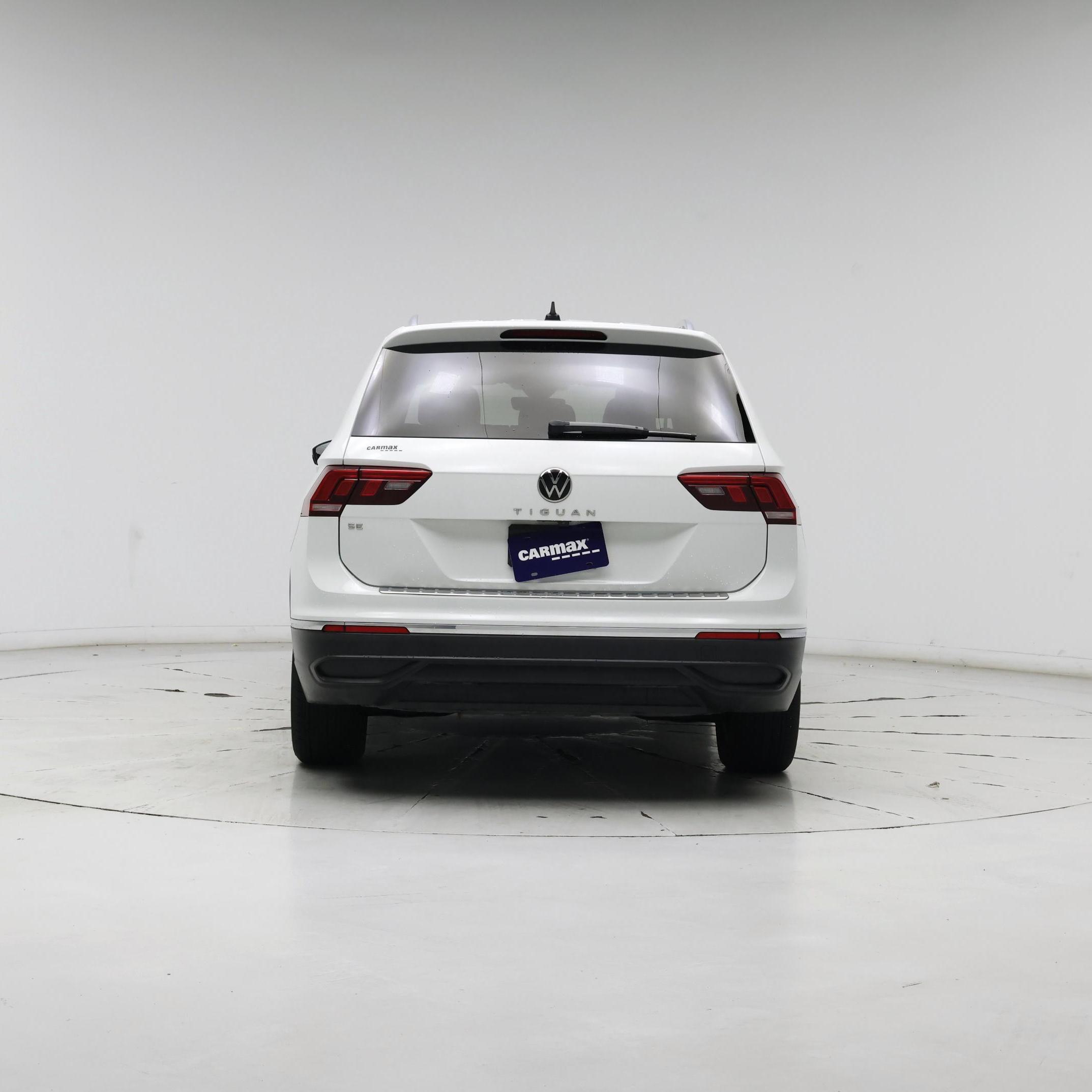 Thumbnail: 2022 Volkswagen Tiguan - 6