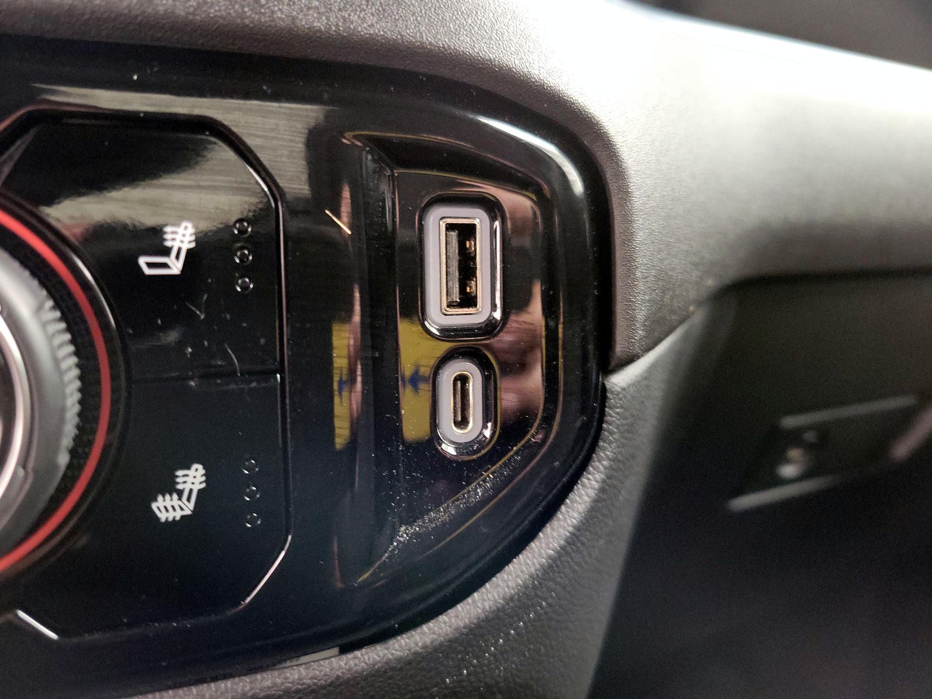 Thumbnail: 2022 Chevrolet Silverado 1500 - 18