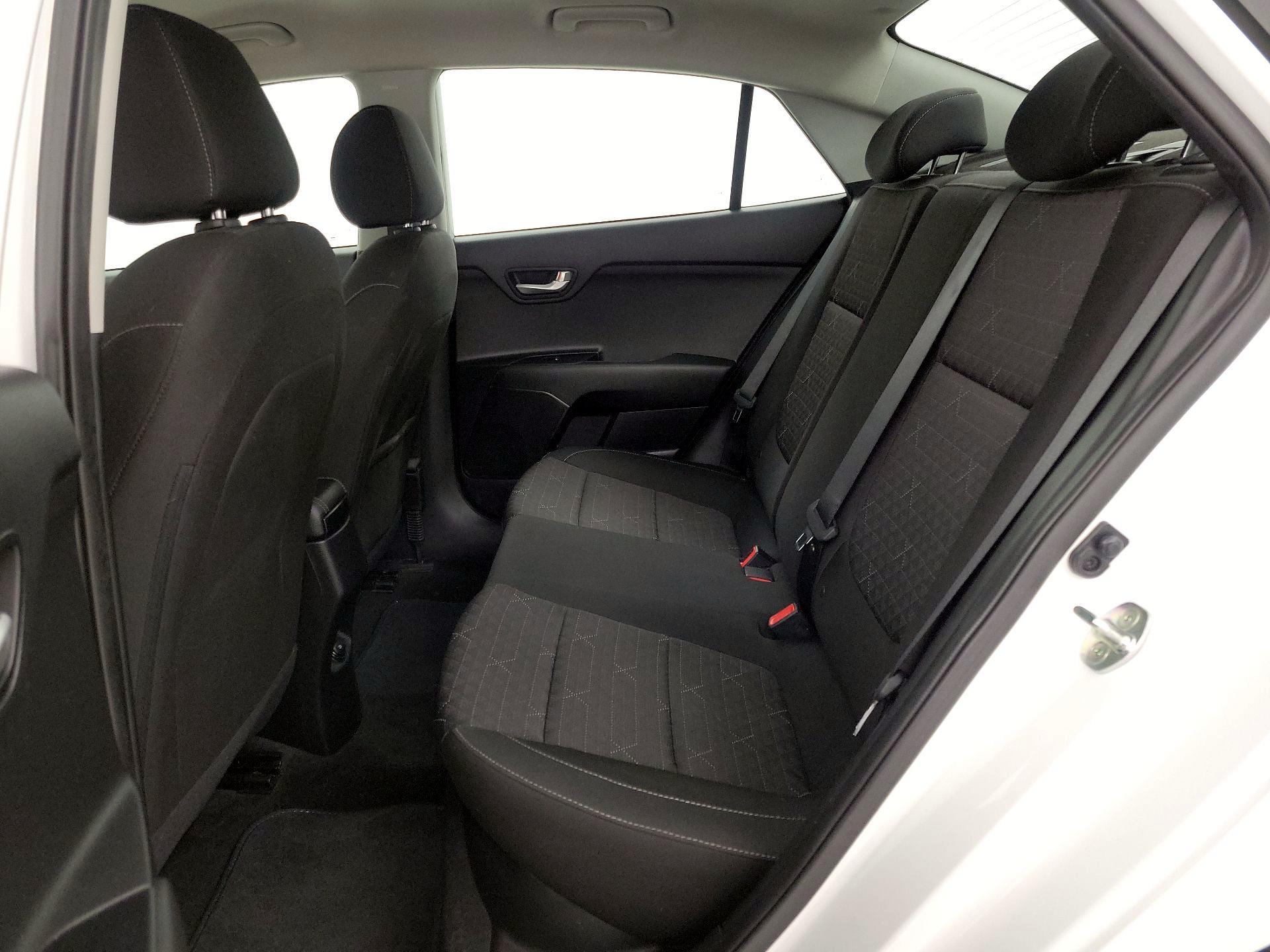 Thumbnail: 2020 Kia Rio - 19