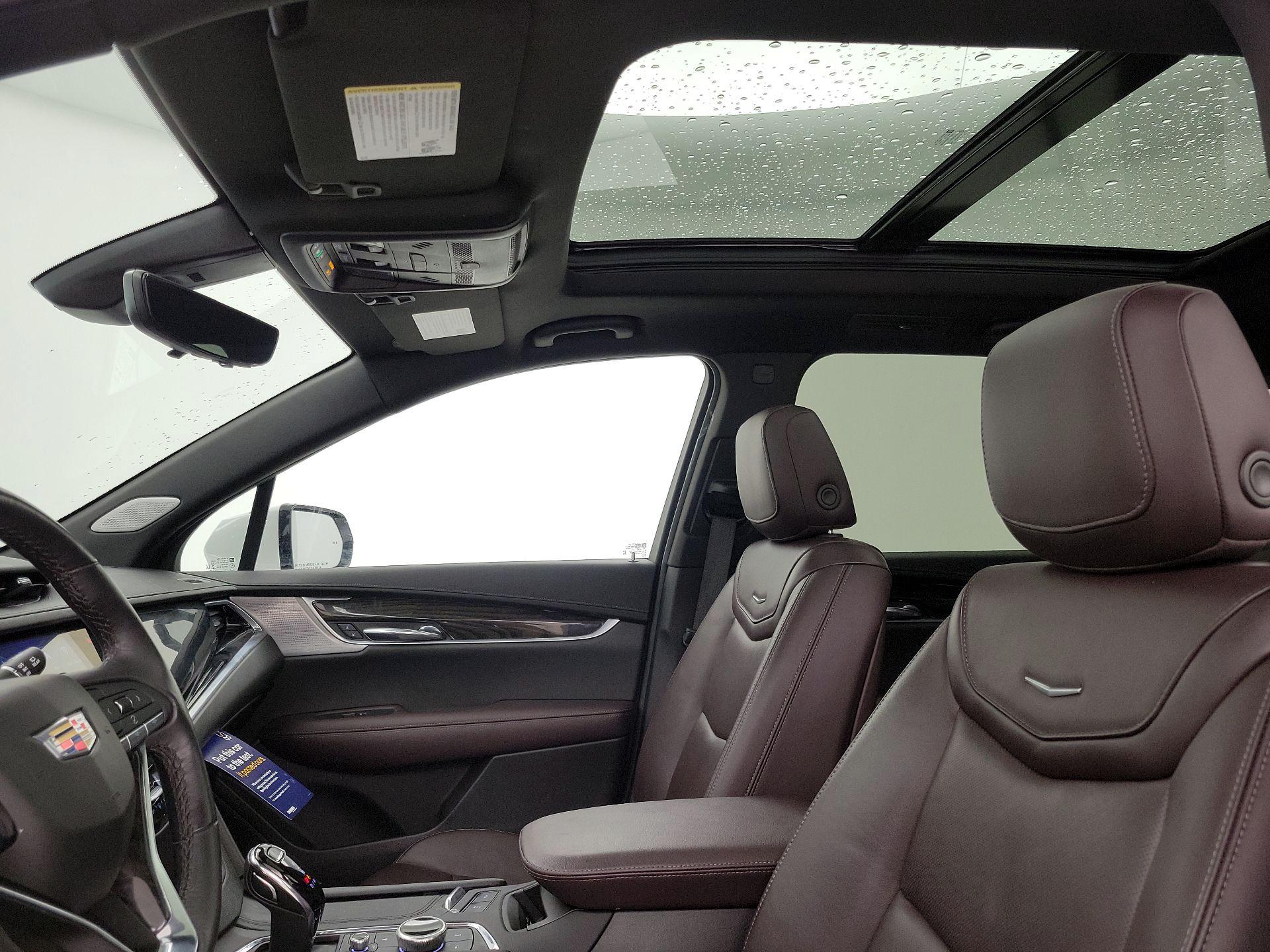 Thumbnail: 2023 Cadillac XT6 - 19