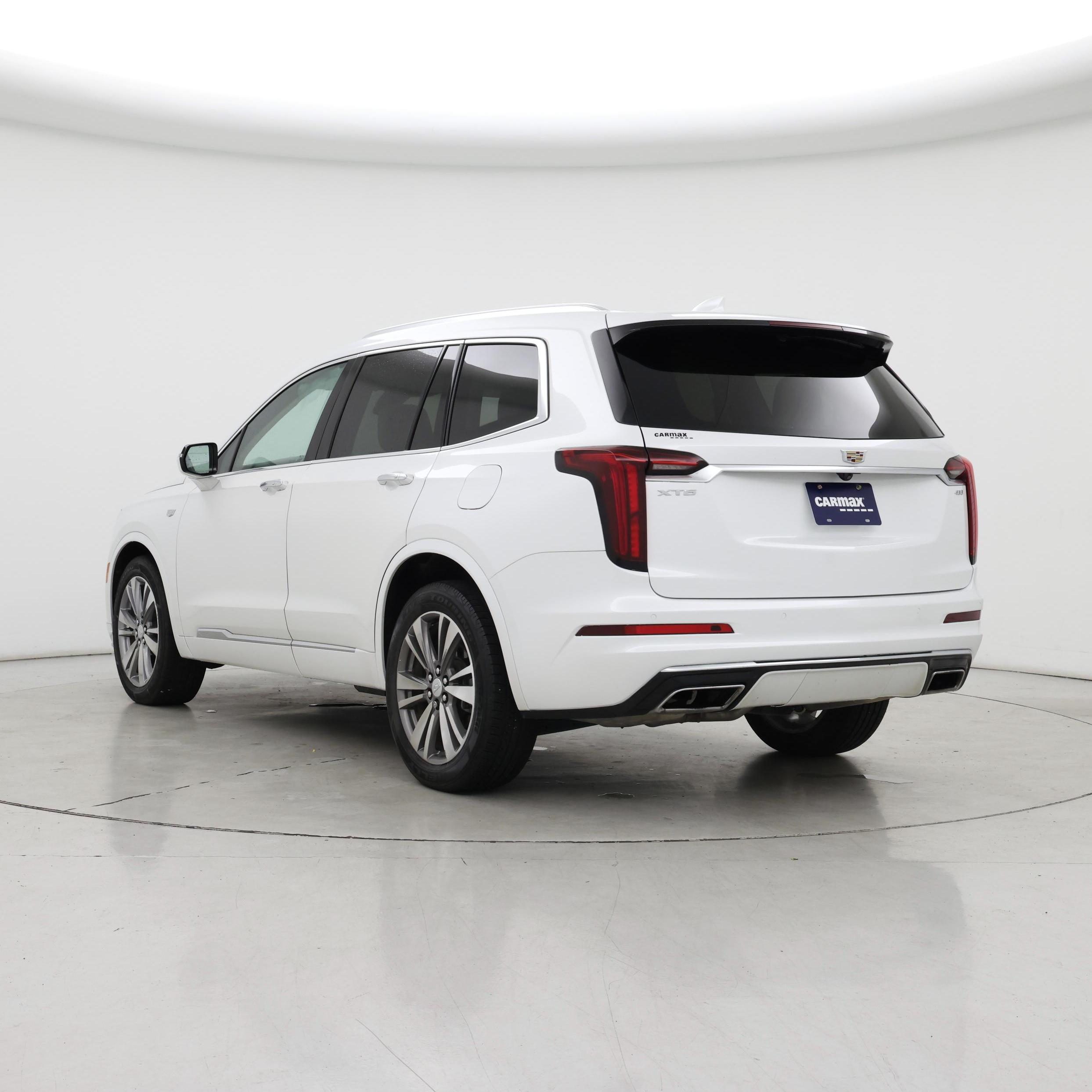 Thumbnail: 2023 Cadillac XT6 - 2