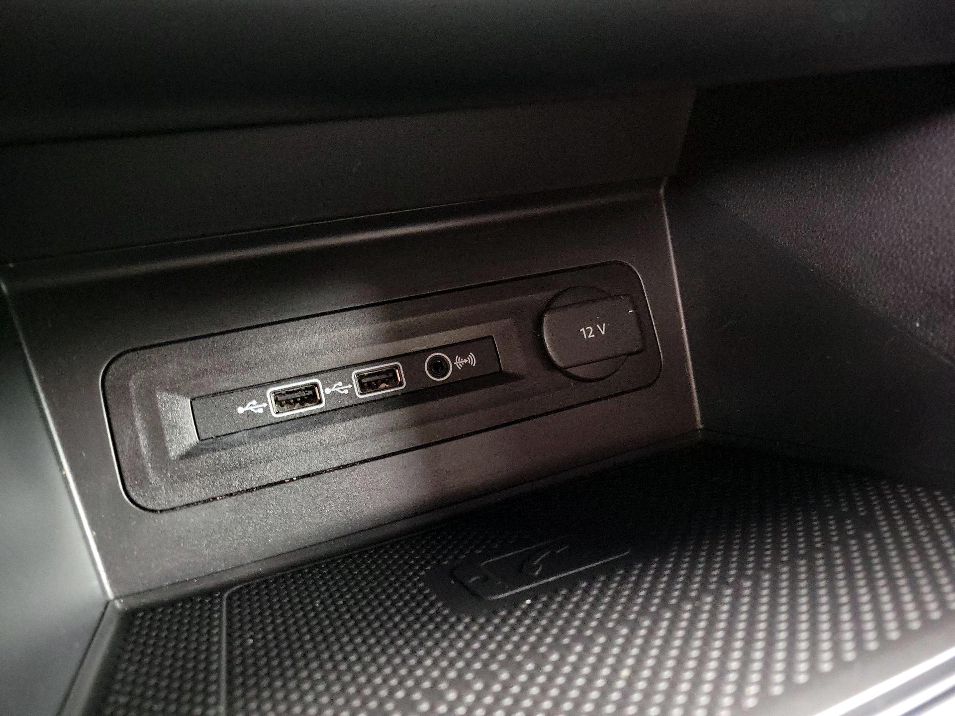 Thumbnail: 2020 Volkswagen Atlas - 18