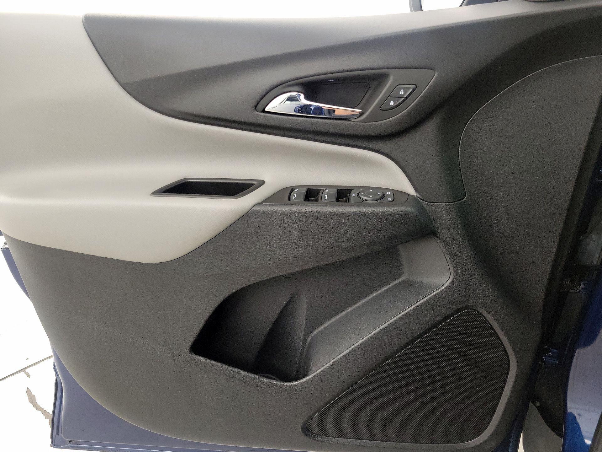 Thumbnail: 2023 Chevrolet Equinox - 12