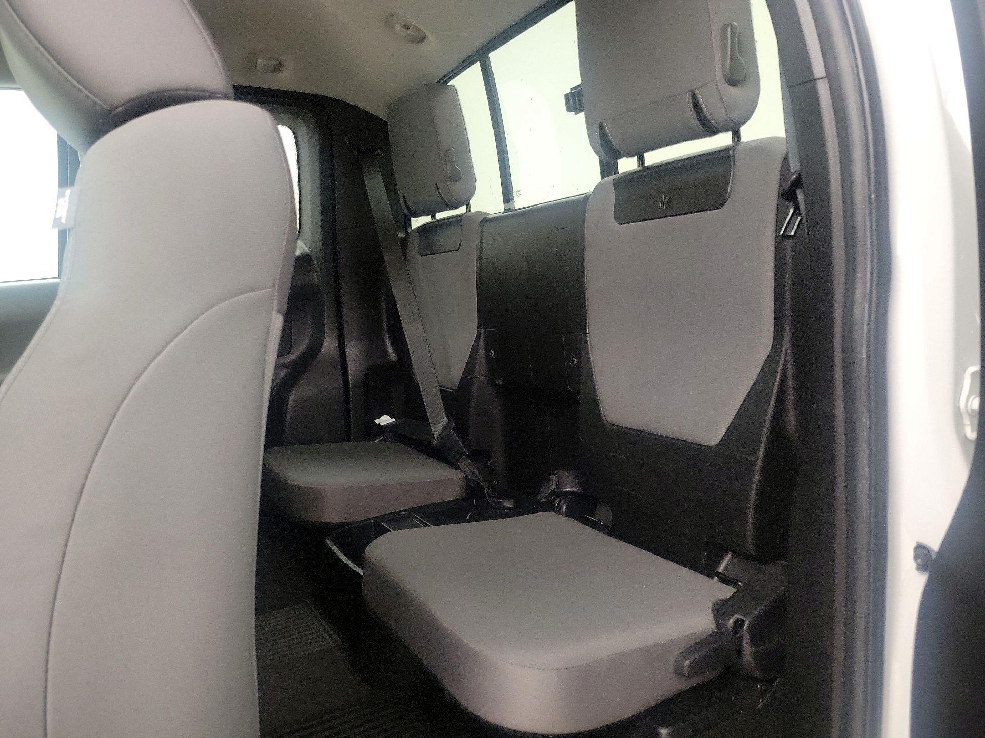 Thumbnail: 2022 Toyota Tacoma - 19