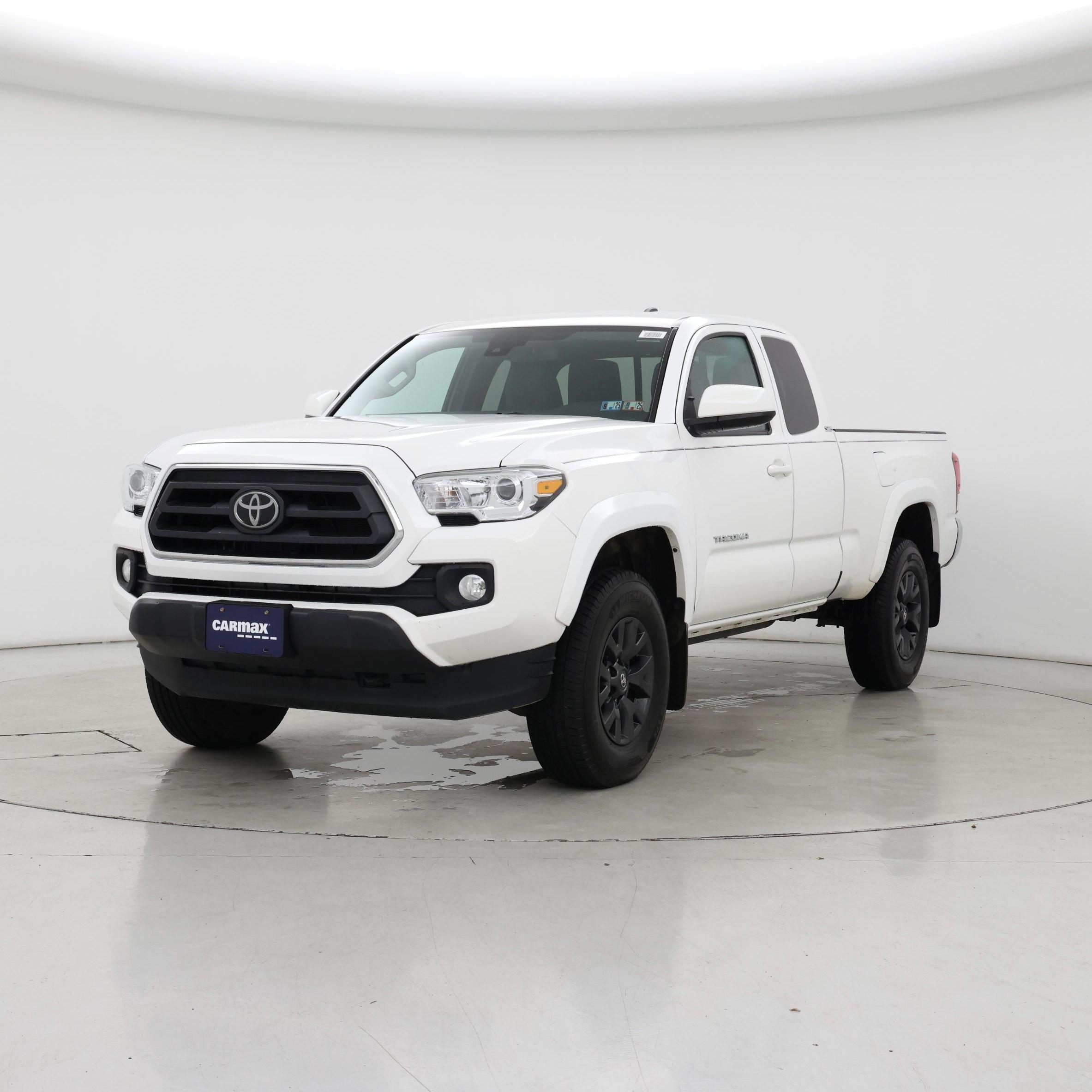 Thumbnail: 2022 Toyota Tacoma - 4