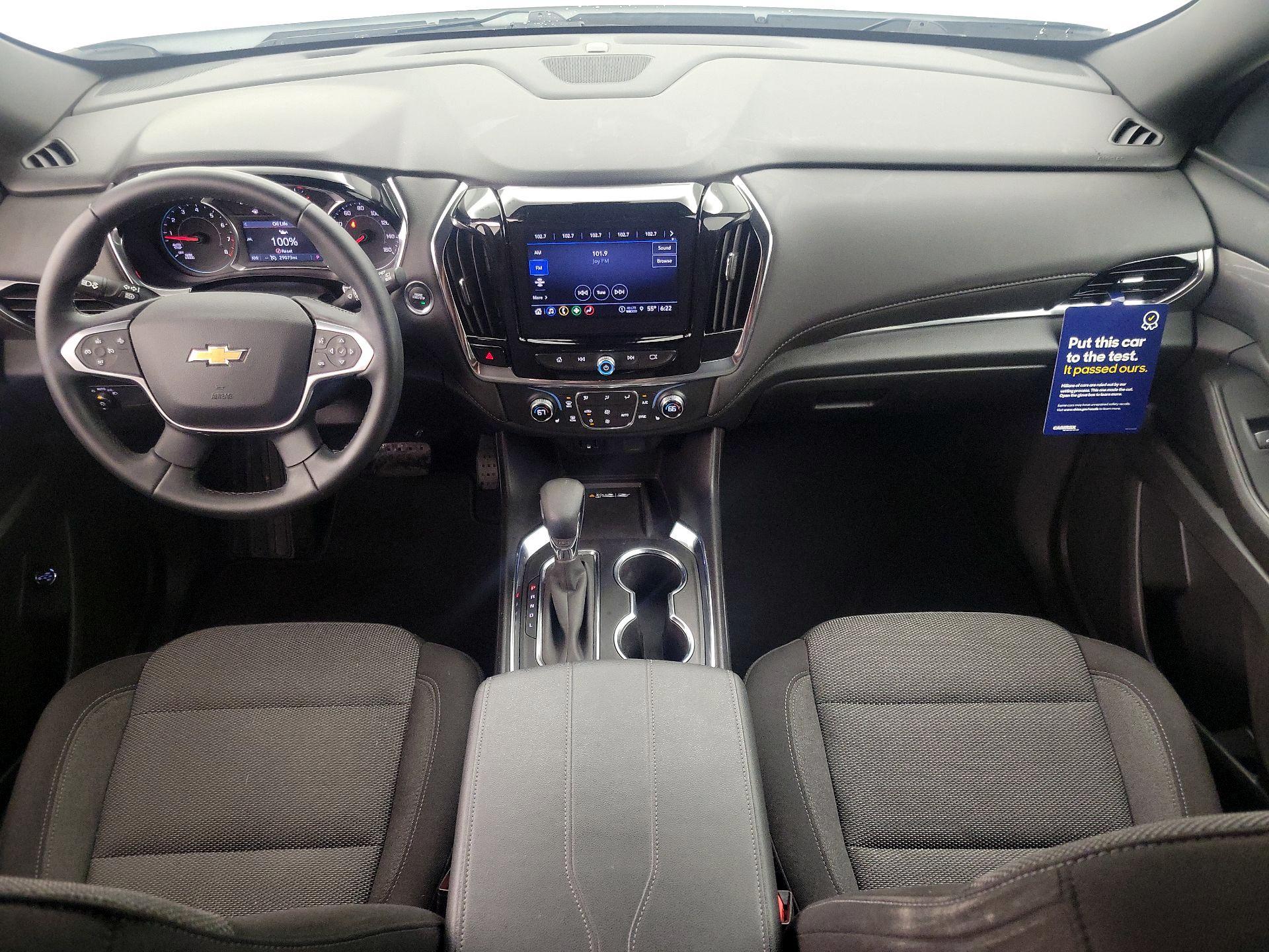 Thumbnail: 2023 Chevrolet Traverse - 9