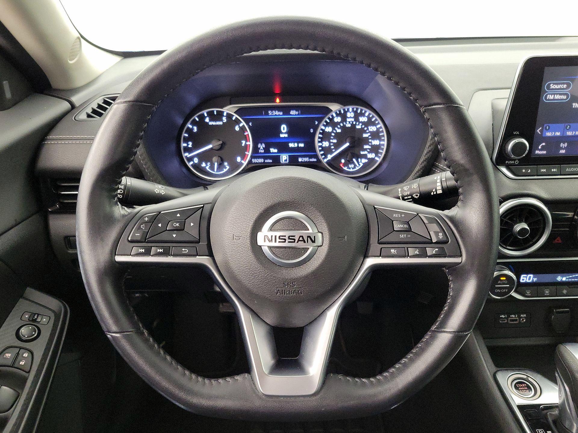 Thumbnail: 2020 Nissan Sentra - 10