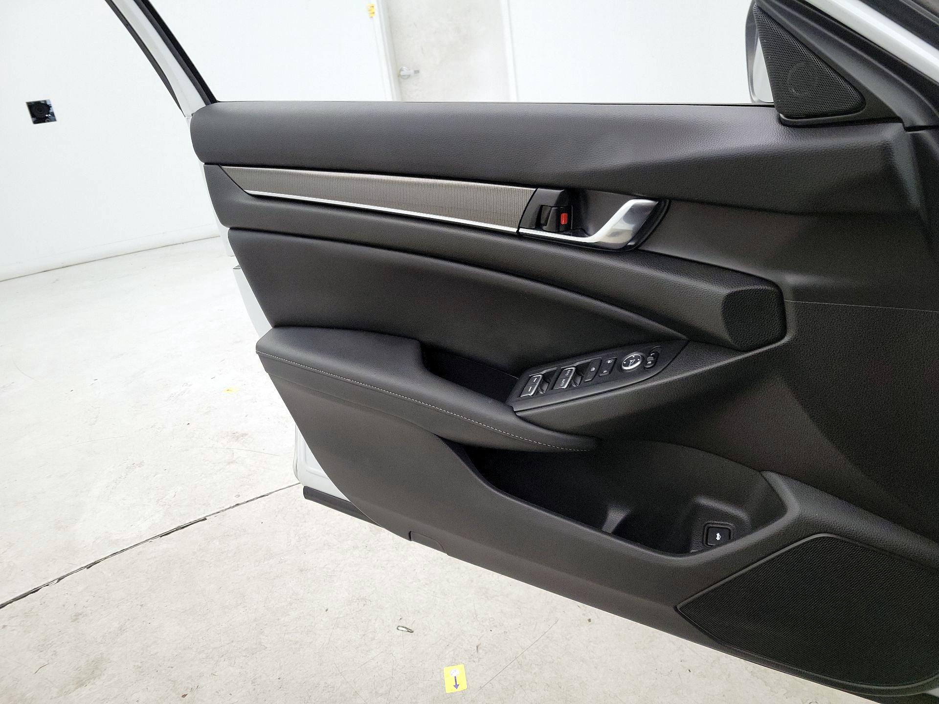 Thumbnail: 2022 Honda Accord - 12