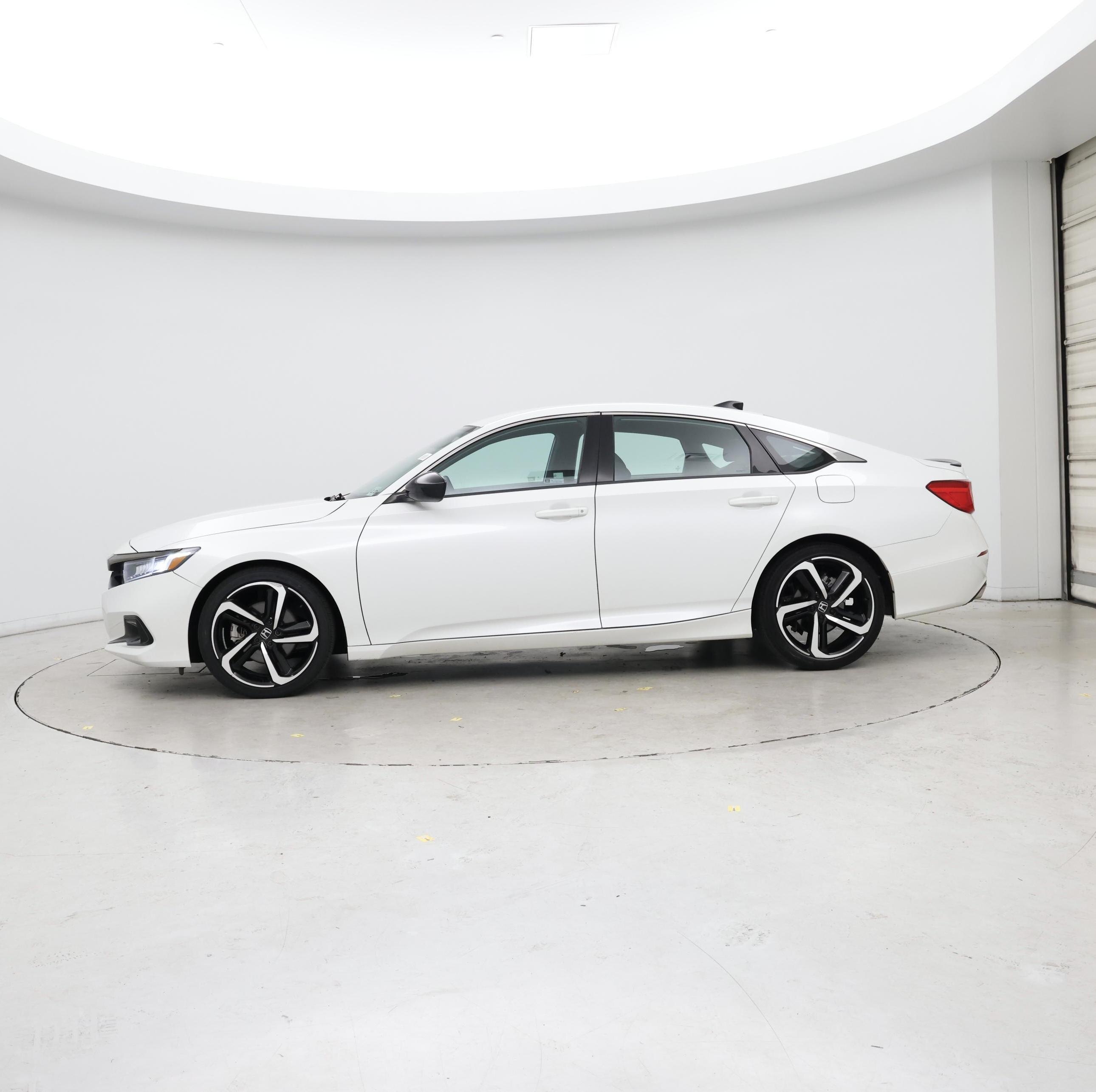 Thumbnail: 2022 Honda Accord - 3