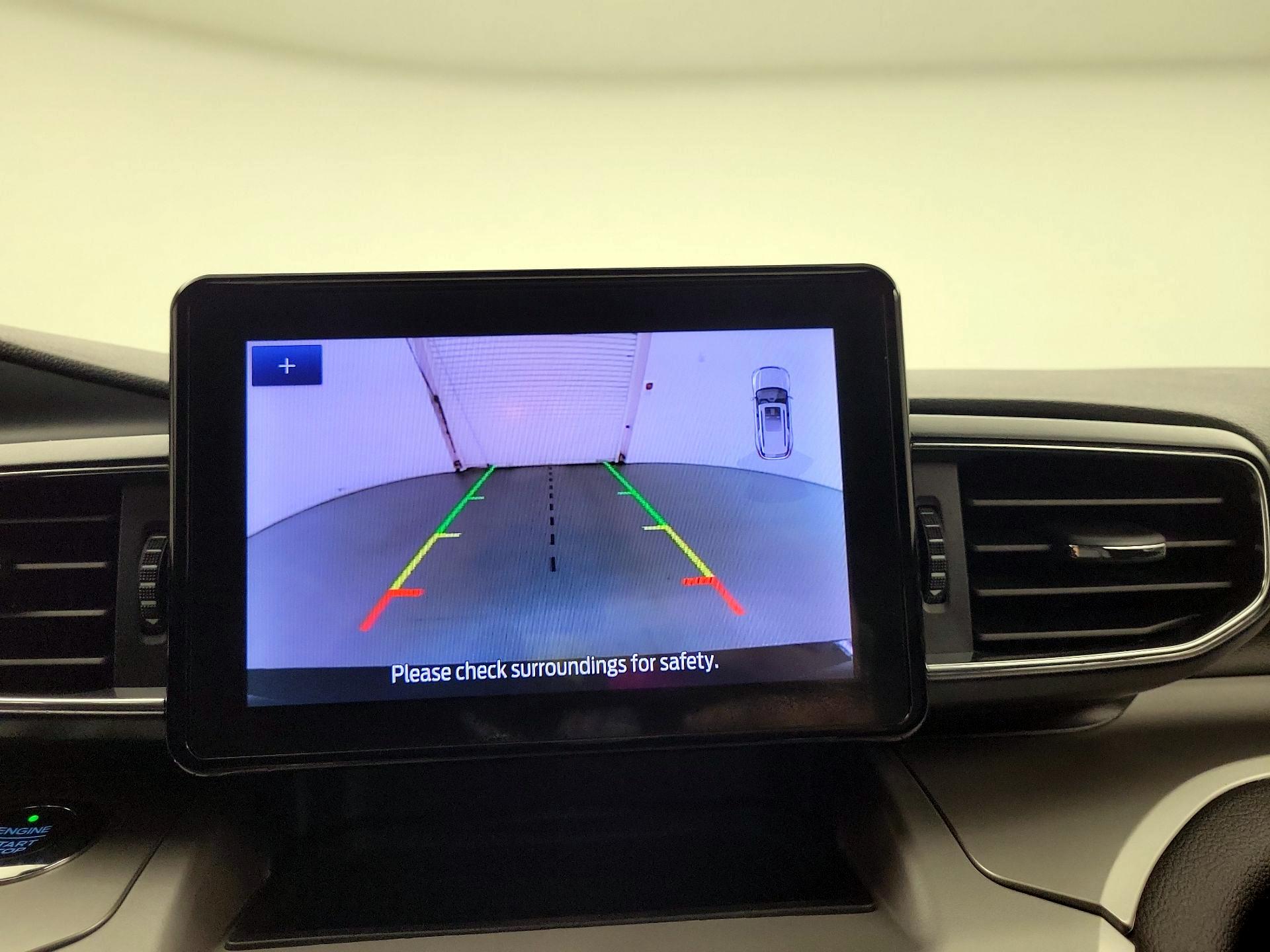 Thumbnail: 2021 Ford Explorer - 13