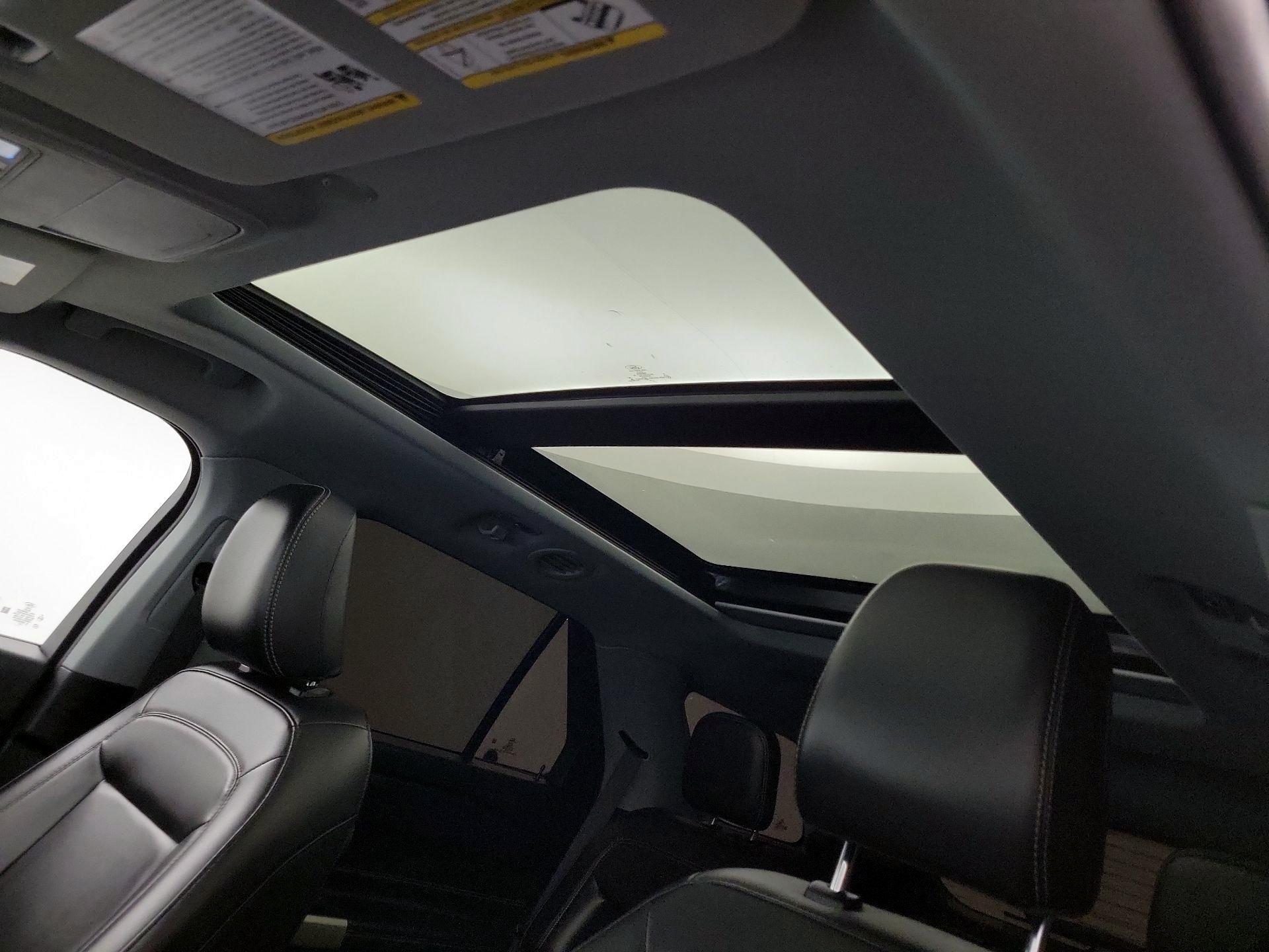 Thumbnail: 2021 Ford Explorer - 18