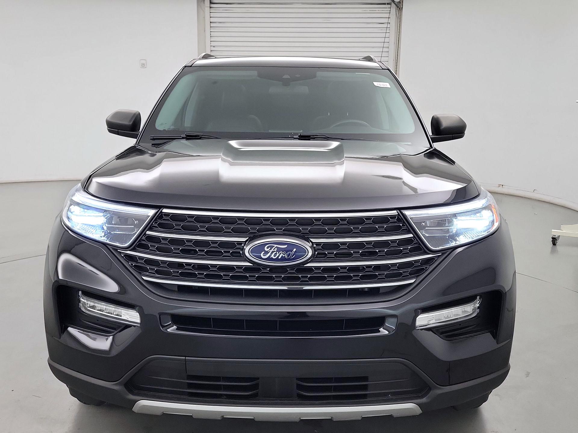 Thumbnail: 2021 Ford Explorer - 2