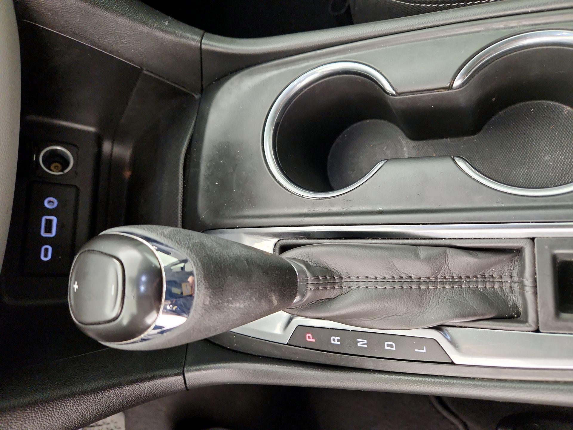 Thumbnail: 2020 Chevrolet Equinox - 17