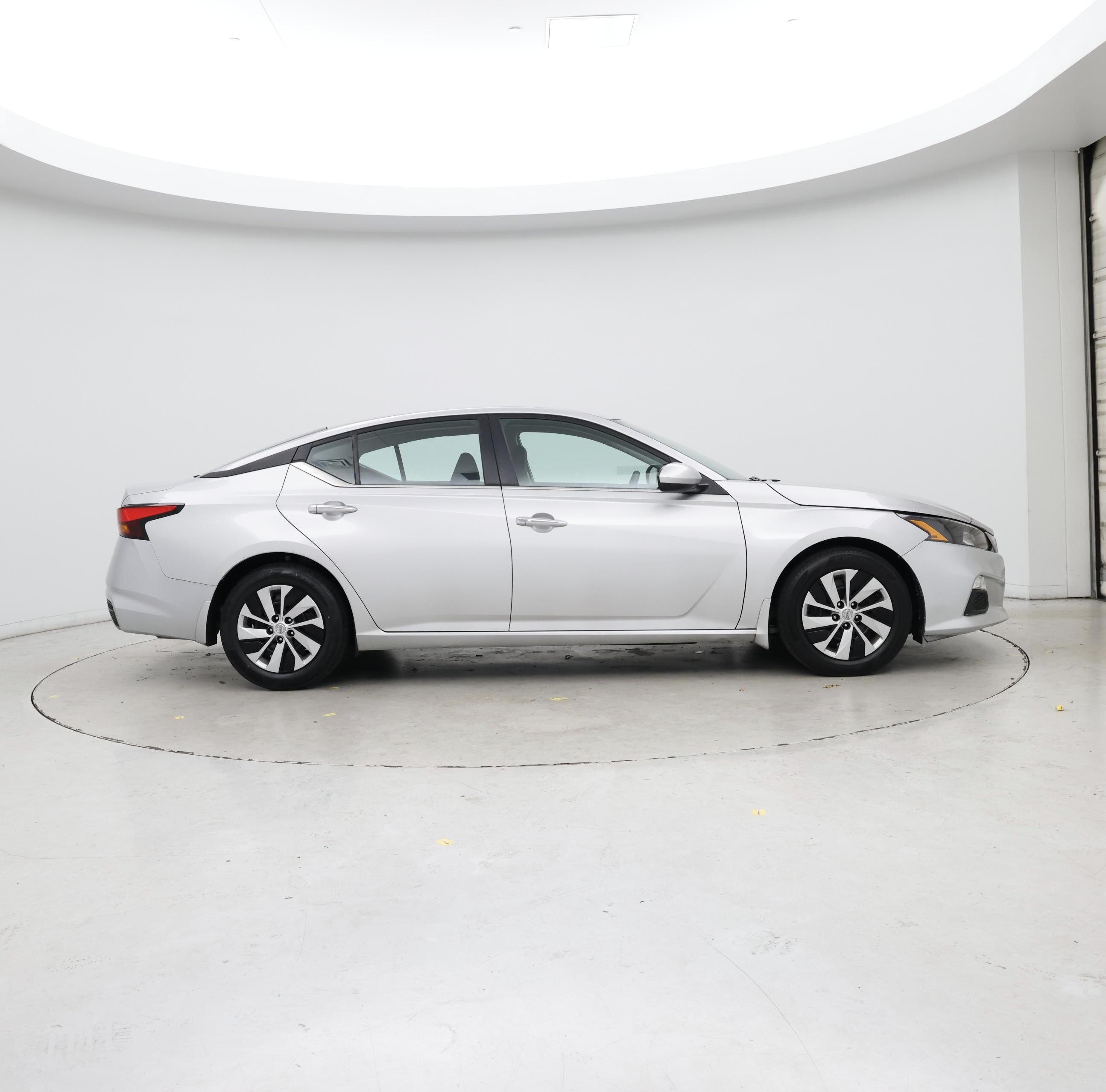 Thumbnail: 2022 Nissan Altima - 7