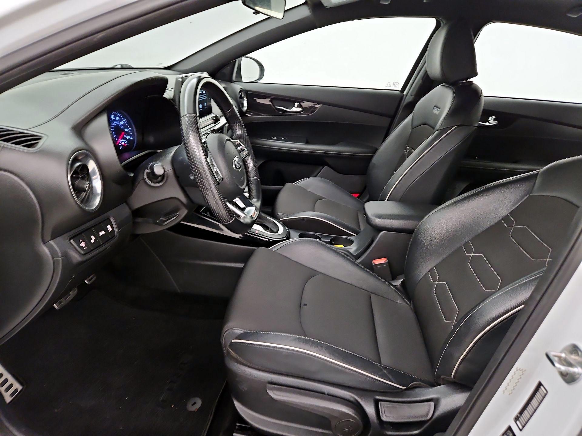 Thumbnail: 2021 Kia Forte - 11