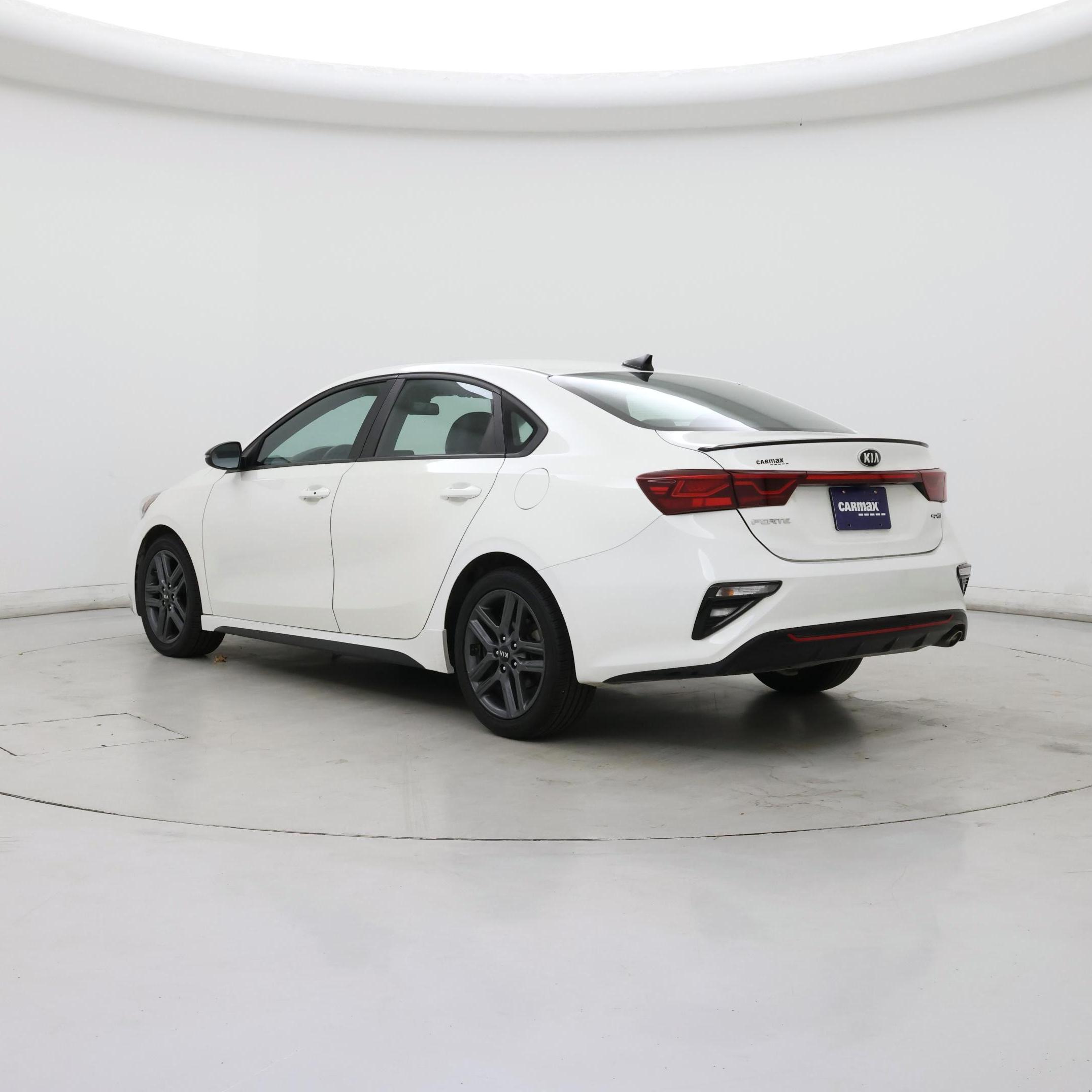 Thumbnail: 2021 Kia Forte - 2