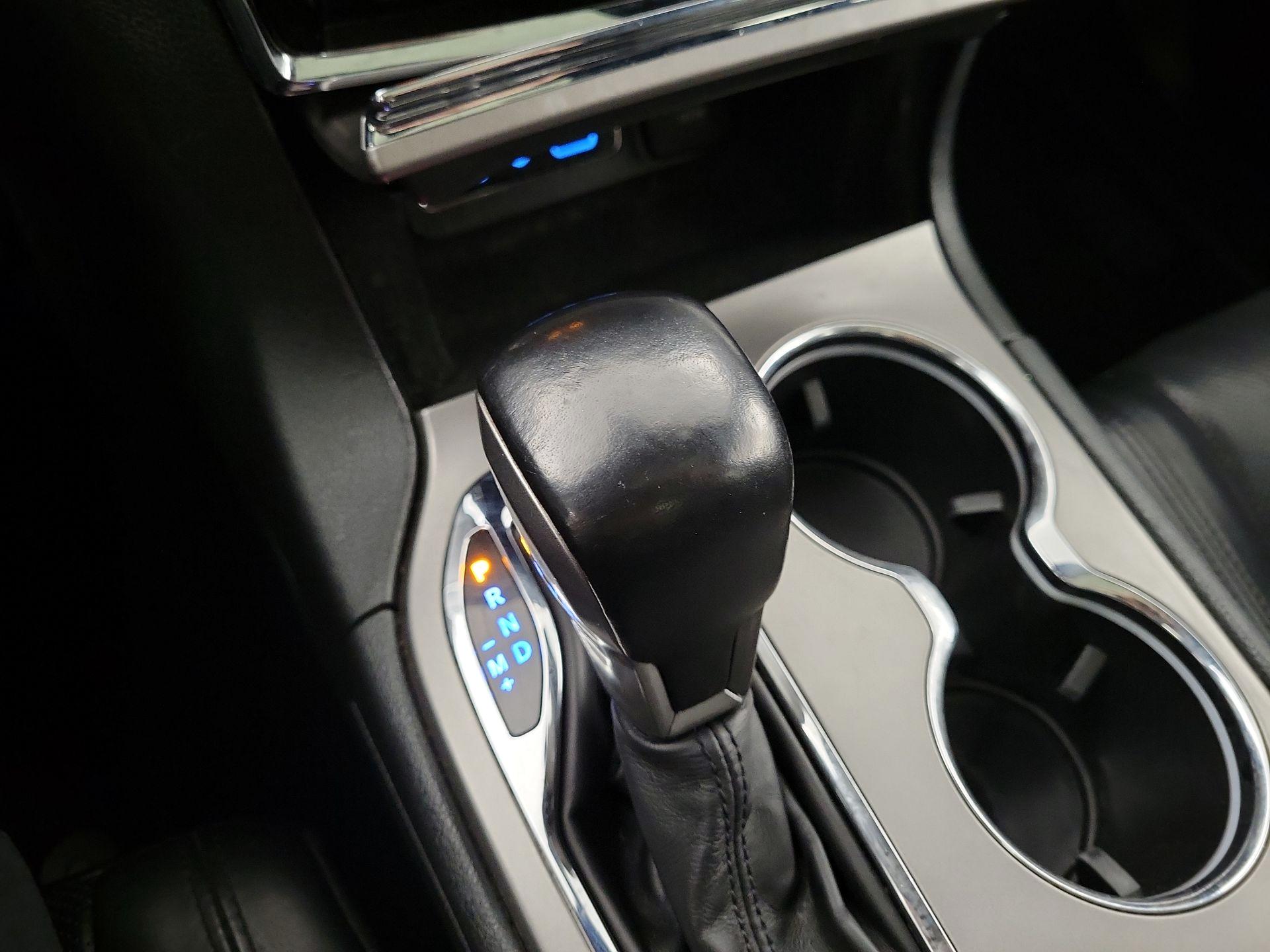 Thumbnail: 2020 Jeep Grand Cherokee - 16