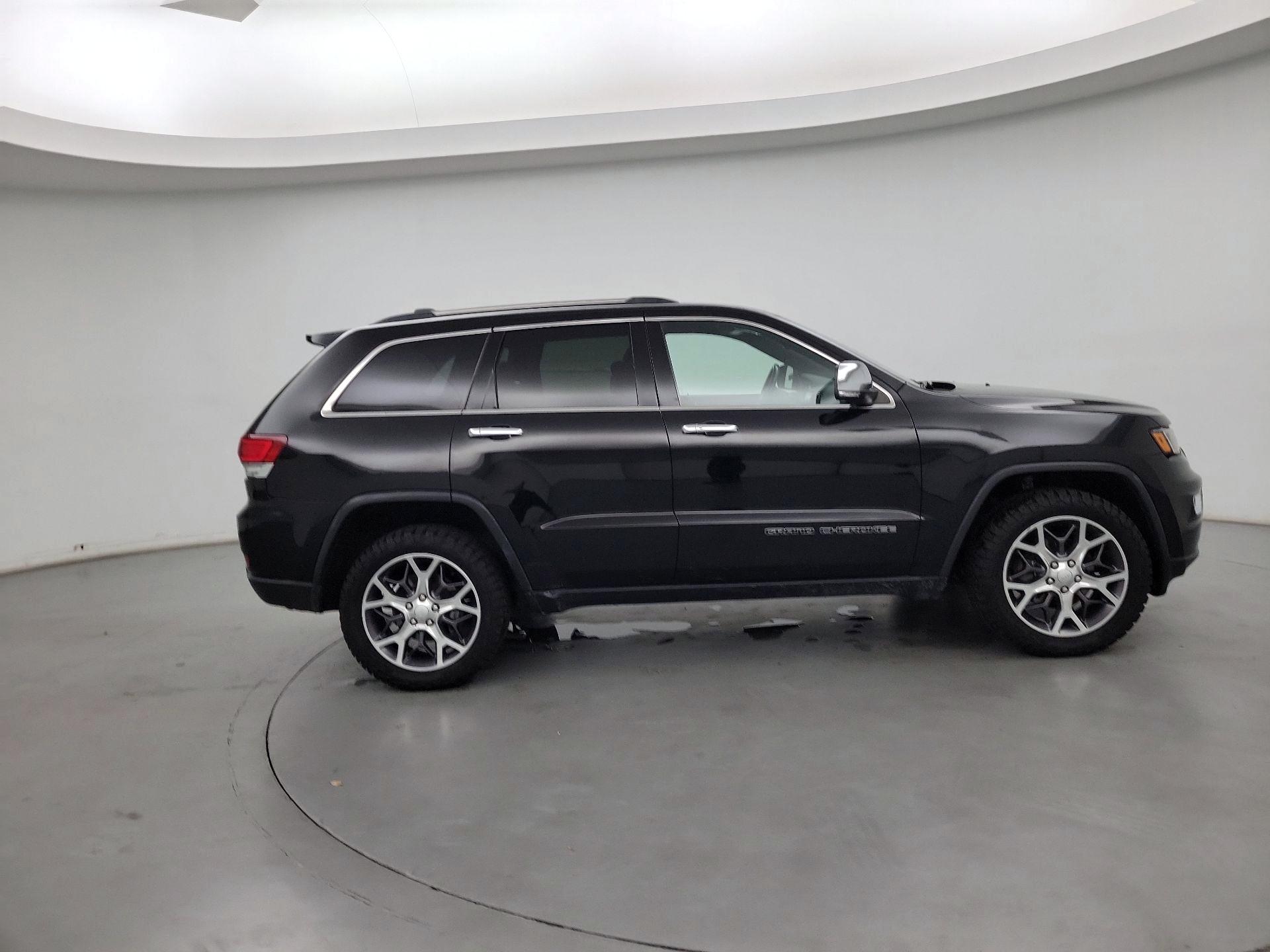 Thumbnail: 2020 Jeep Grand Cherokee - 4