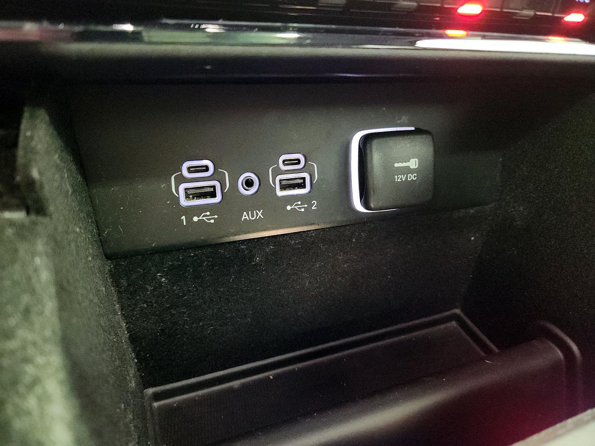 Thumbnail: 2022 Jeep Grand Cherokee L - 19