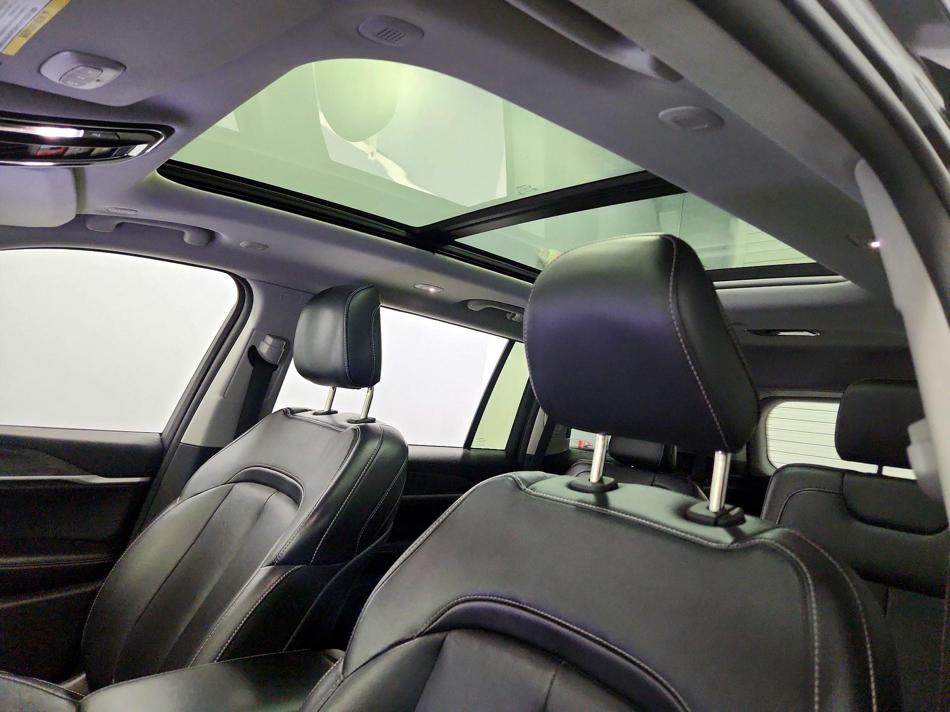 Thumbnail: 2022 Jeep Grand Cherokee L - 20