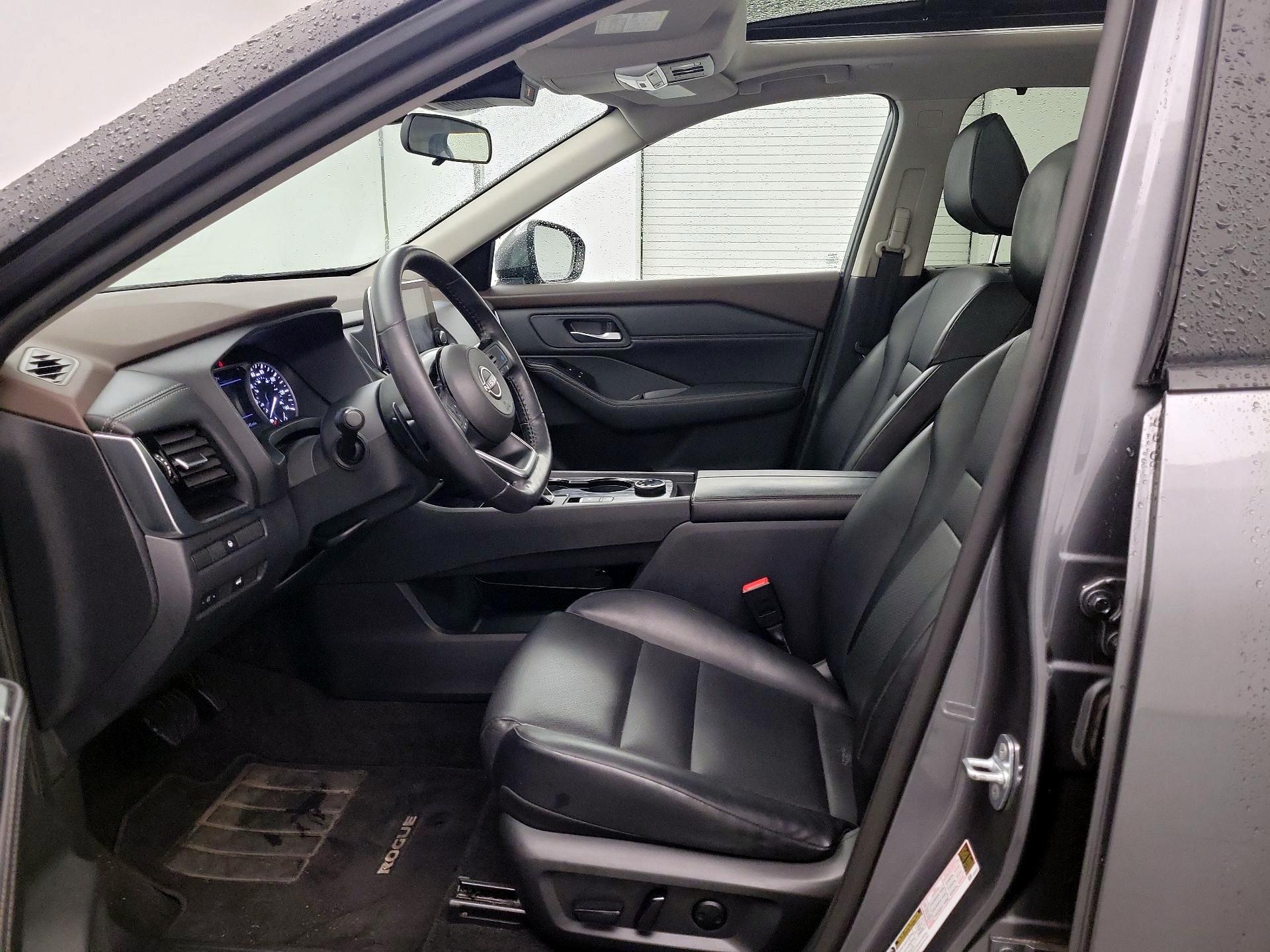 Thumbnail: 2023 Nissan Rogue - 11