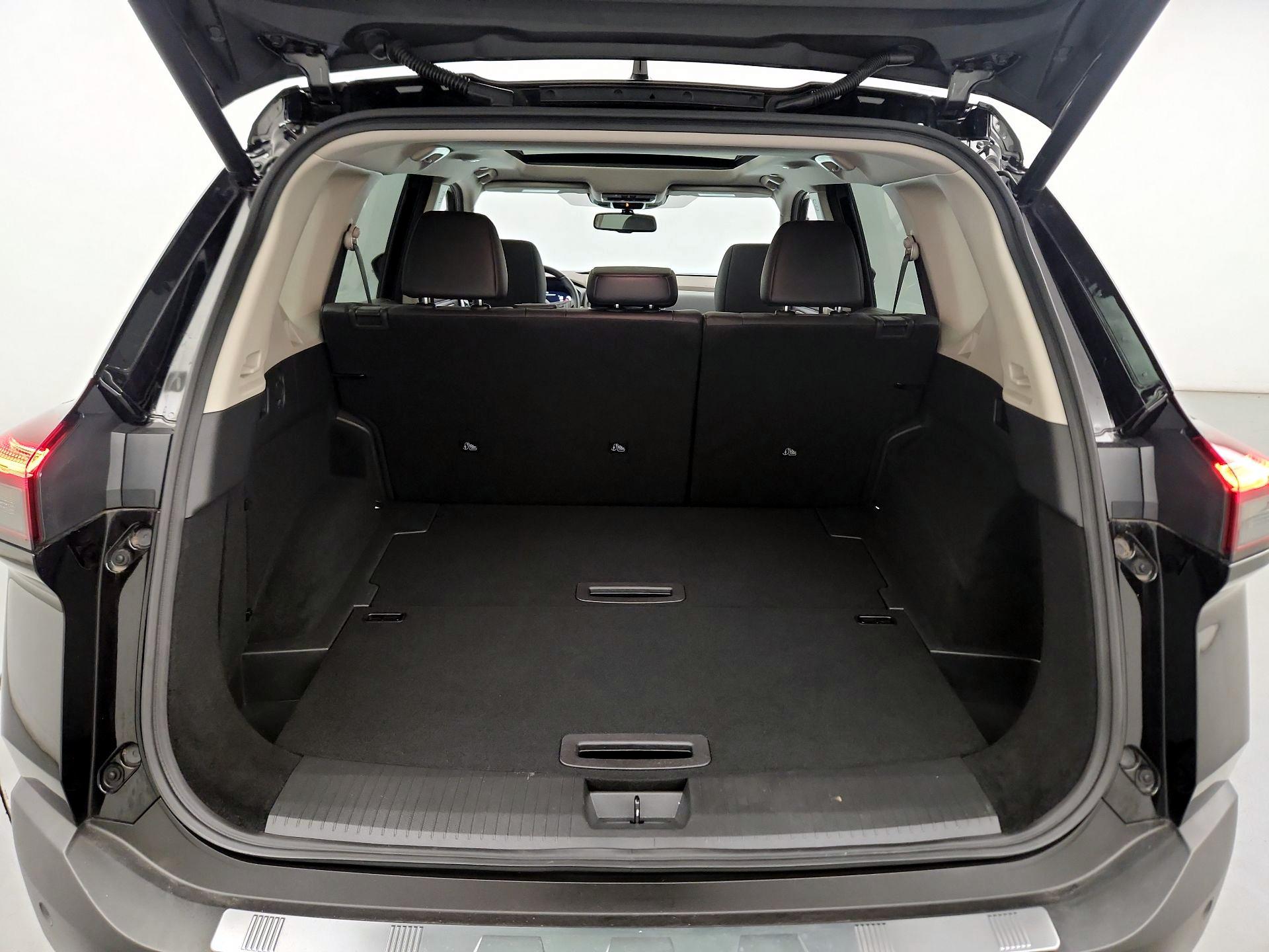 Thumbnail: 2023 Nissan Rogue - 20