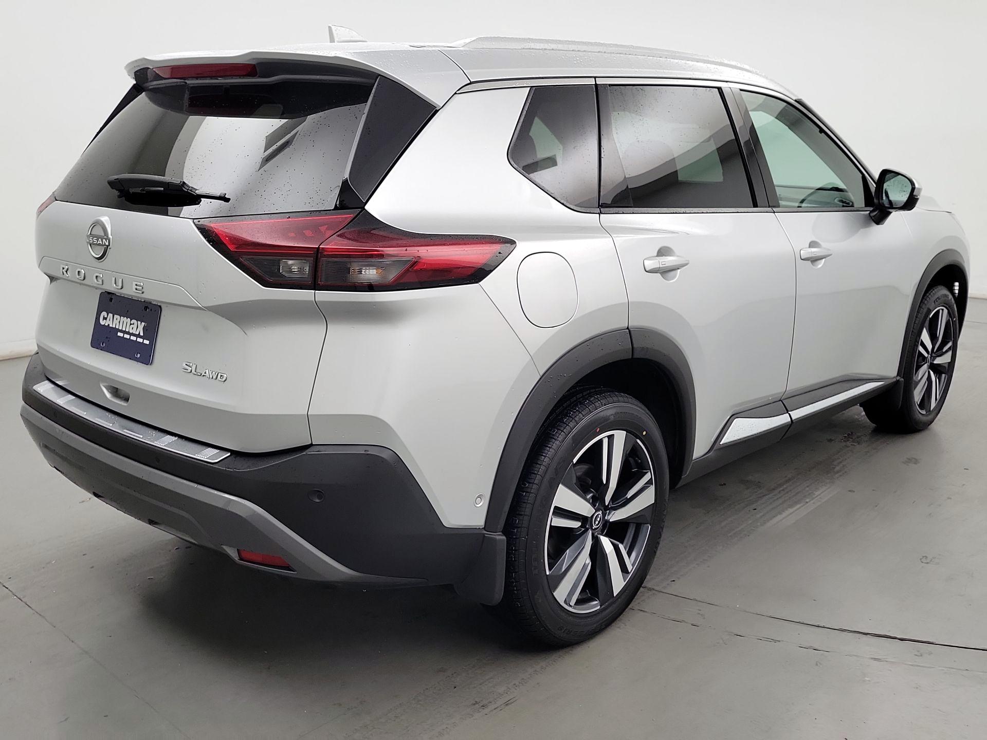 Thumbnail: 2022 Nissan Rogue - 5