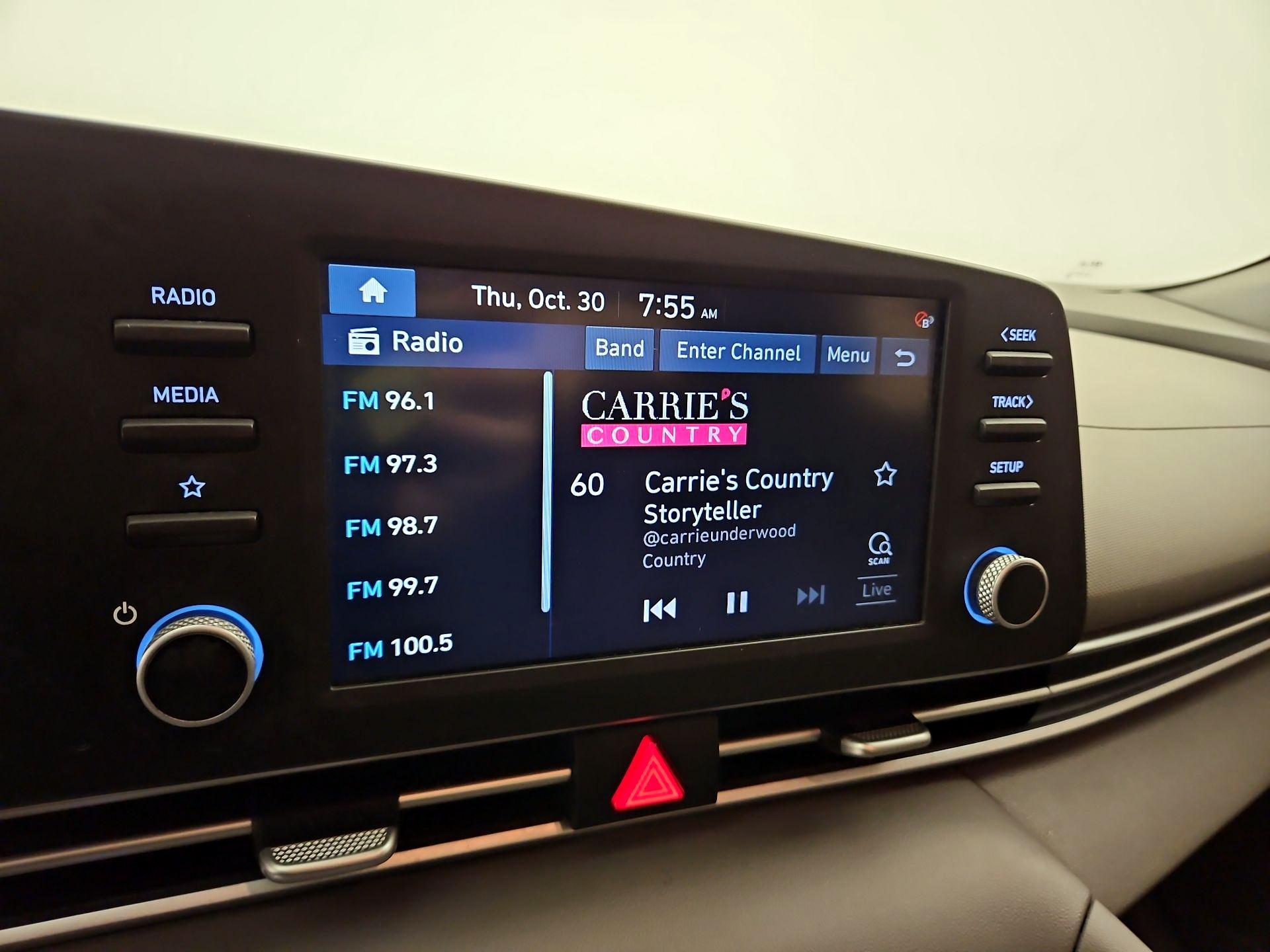 Thumbnail: 2023 Hyundai Elantra - 15