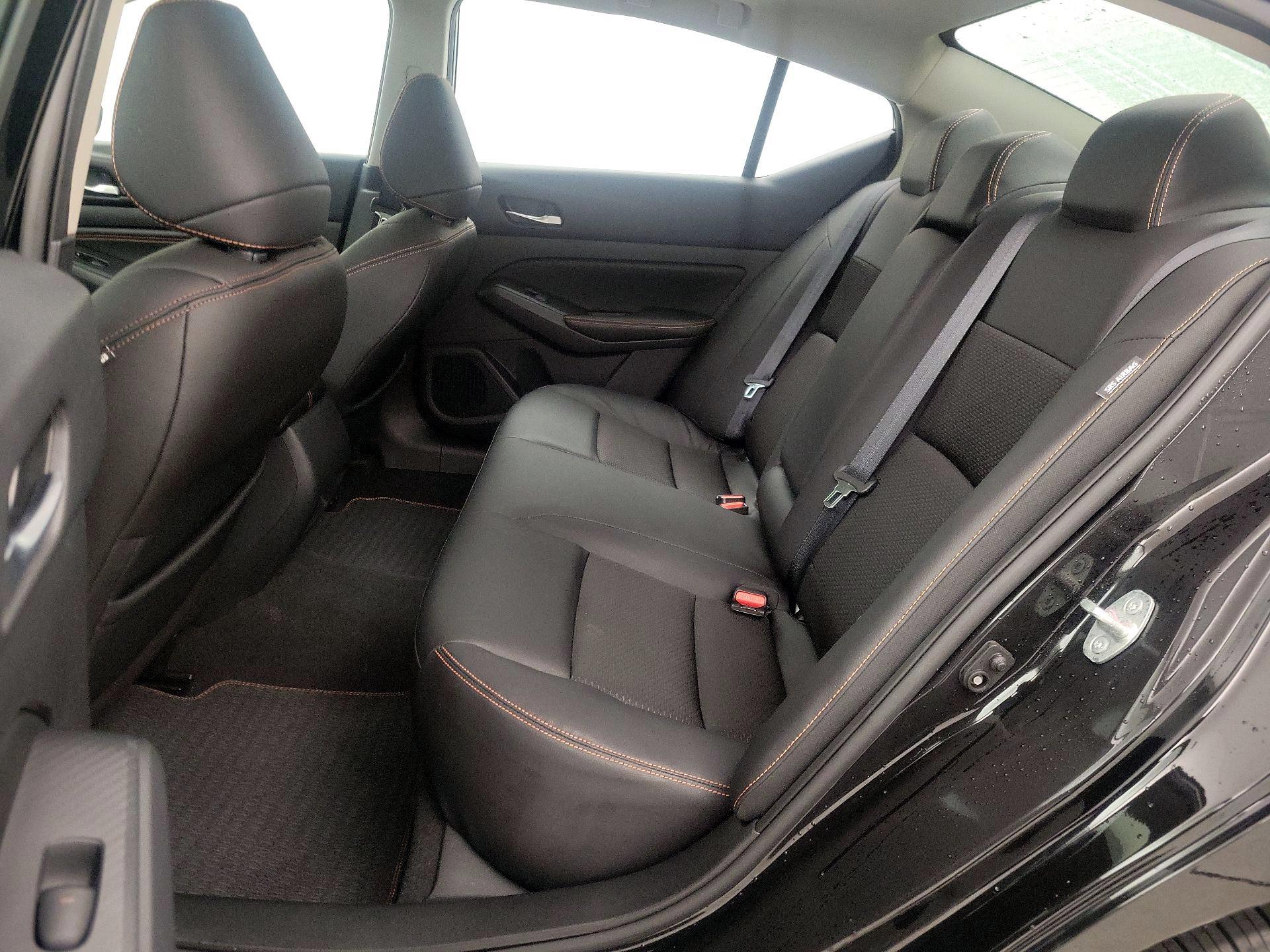 Thumbnail: 2021 Nissan Altima - 20