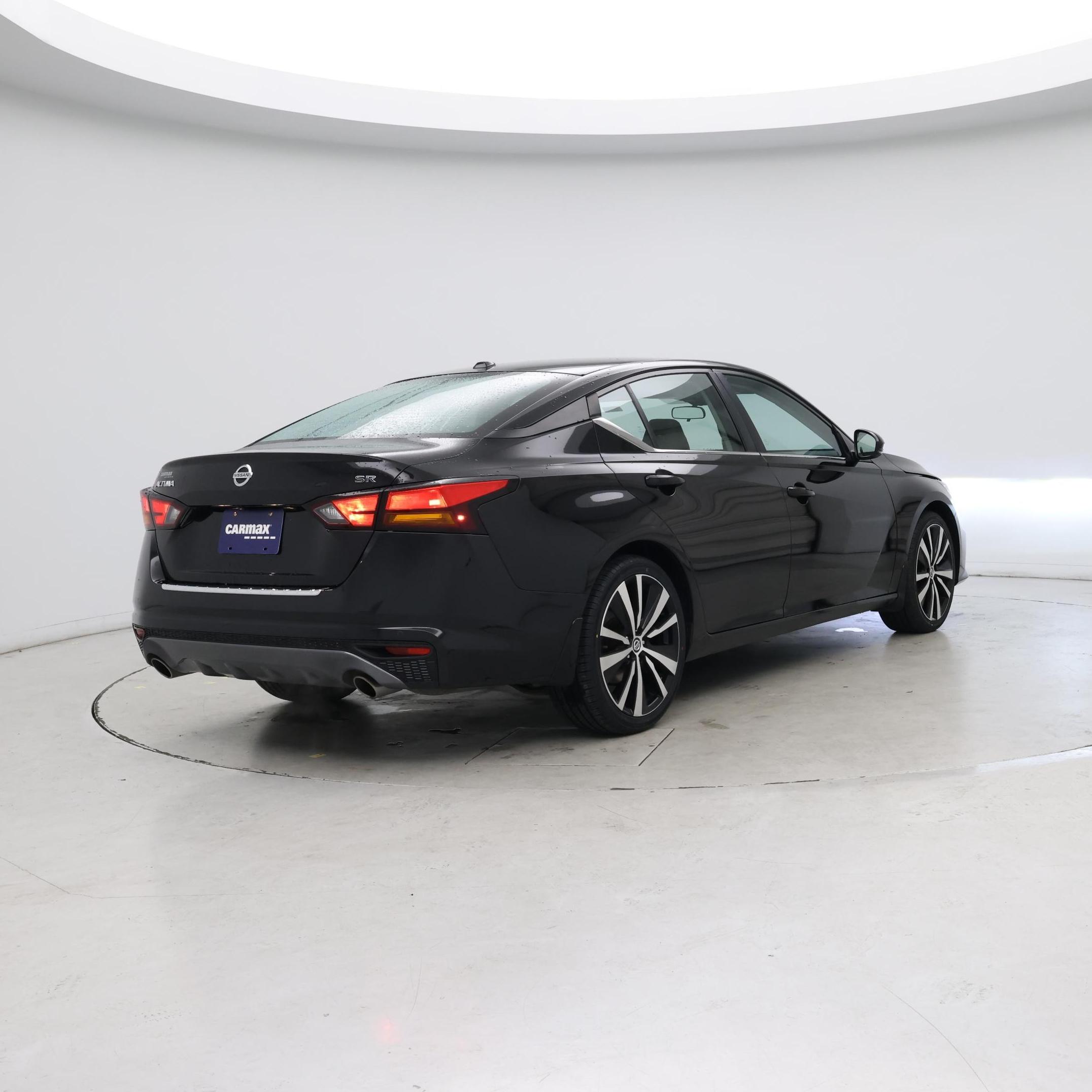 Thumbnail: 2021 Nissan Altima - 8