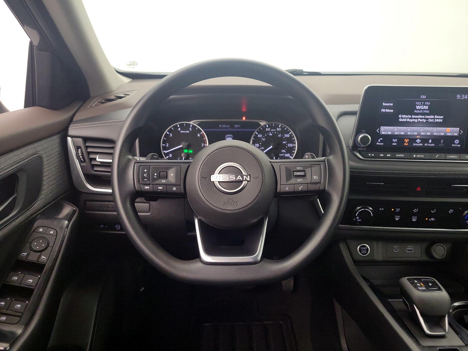 Thumbnail: 2023 Nissan Rogue - 10