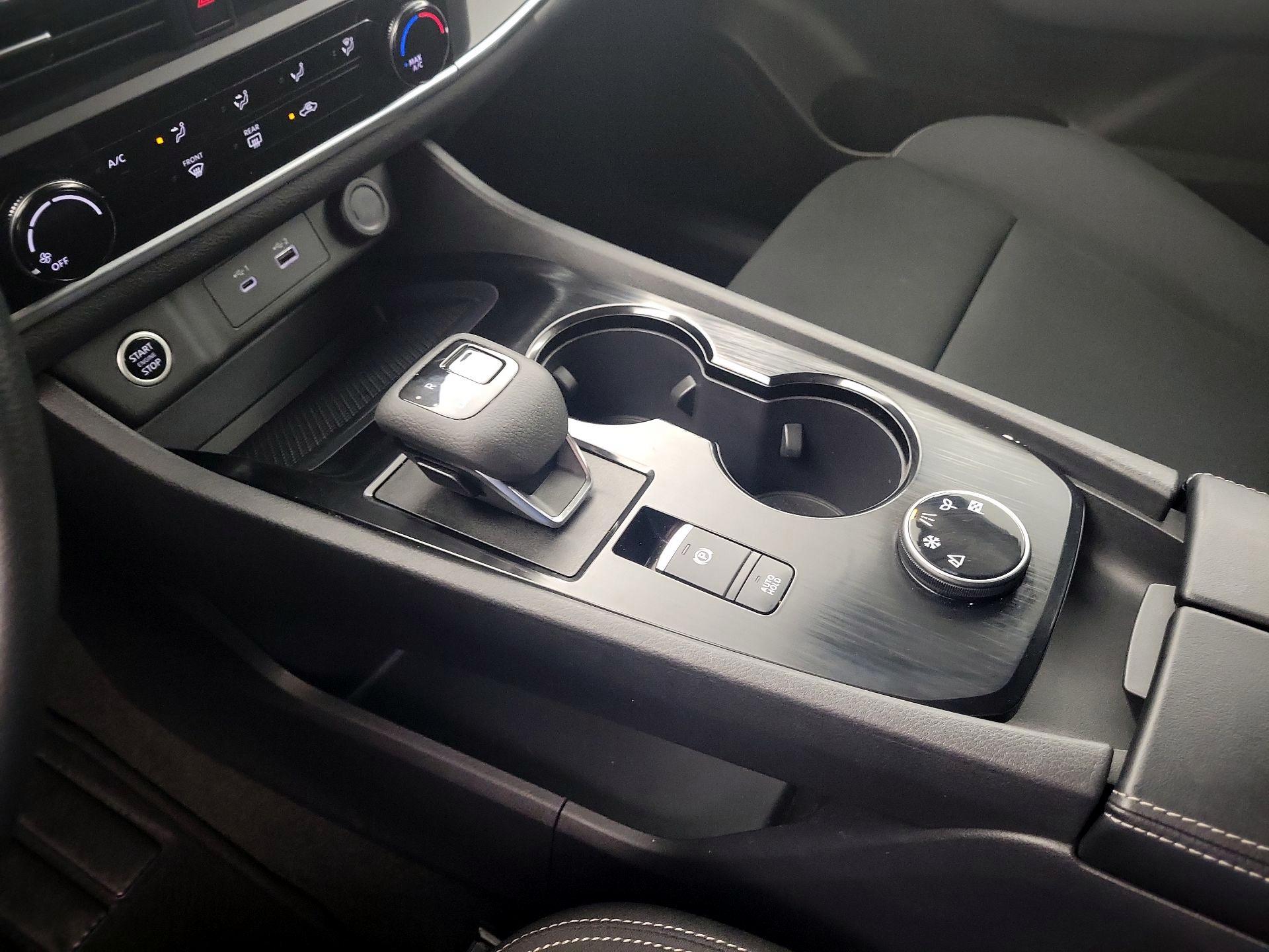 Thumbnail: 2023 Nissan Rogue - 17