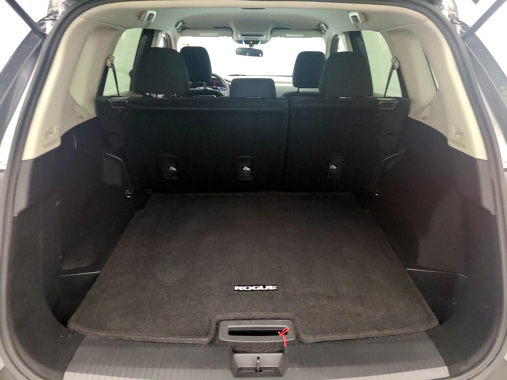 Thumbnail: 2023 Nissan Rogue - 20