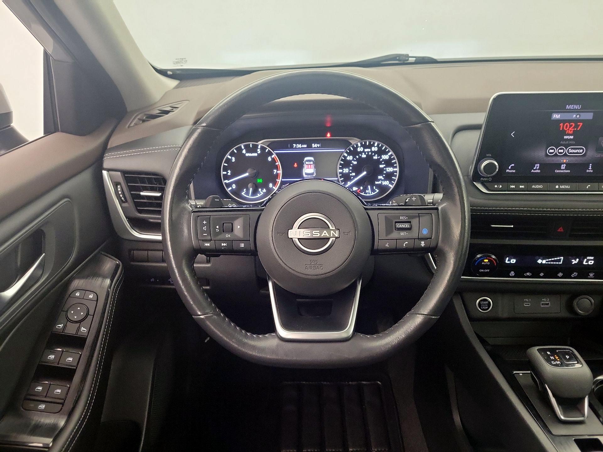 Thumbnail: 2023 Nissan Rogue - 10