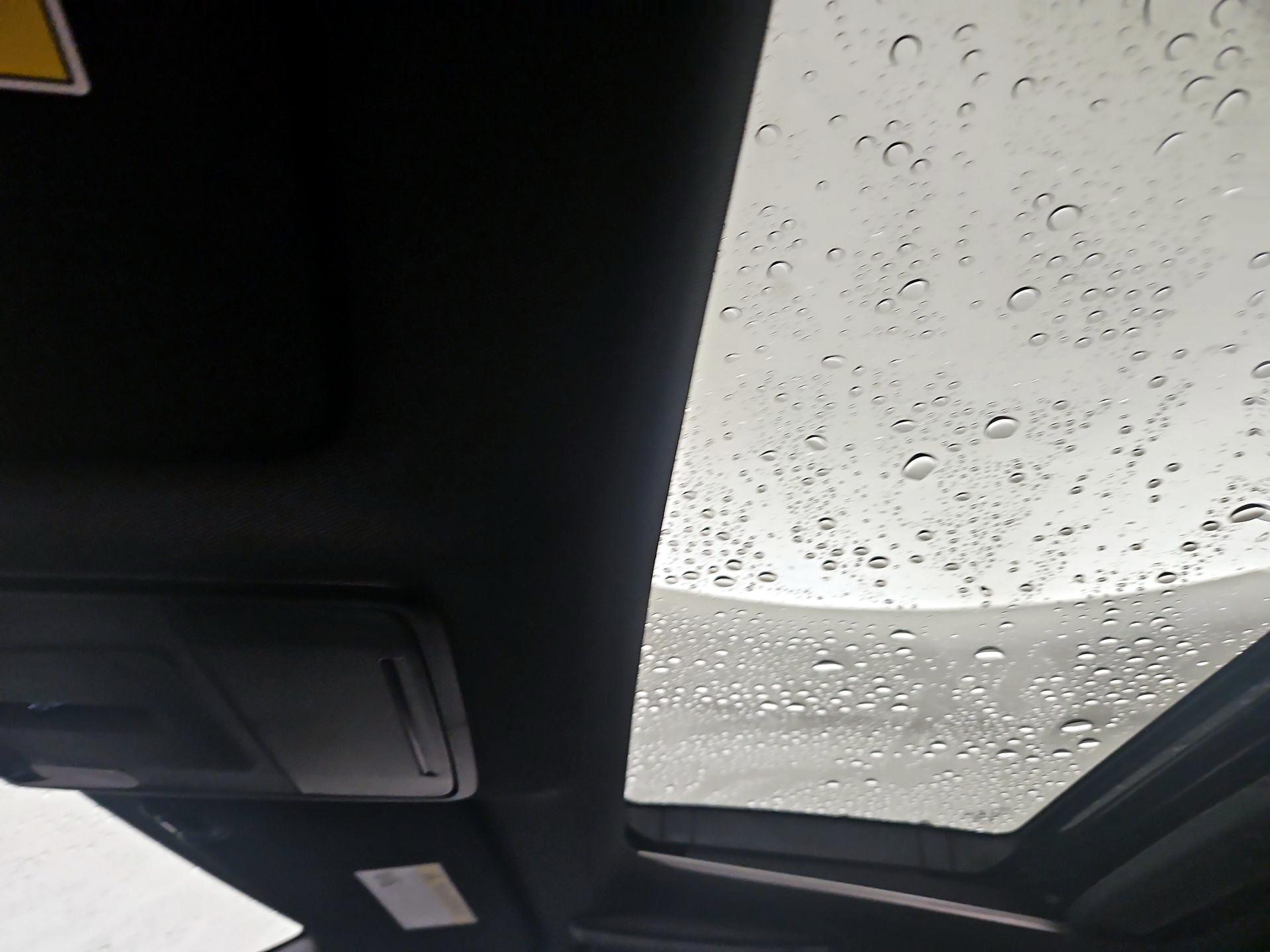 Thumbnail: 2023 Acura Integra - 18