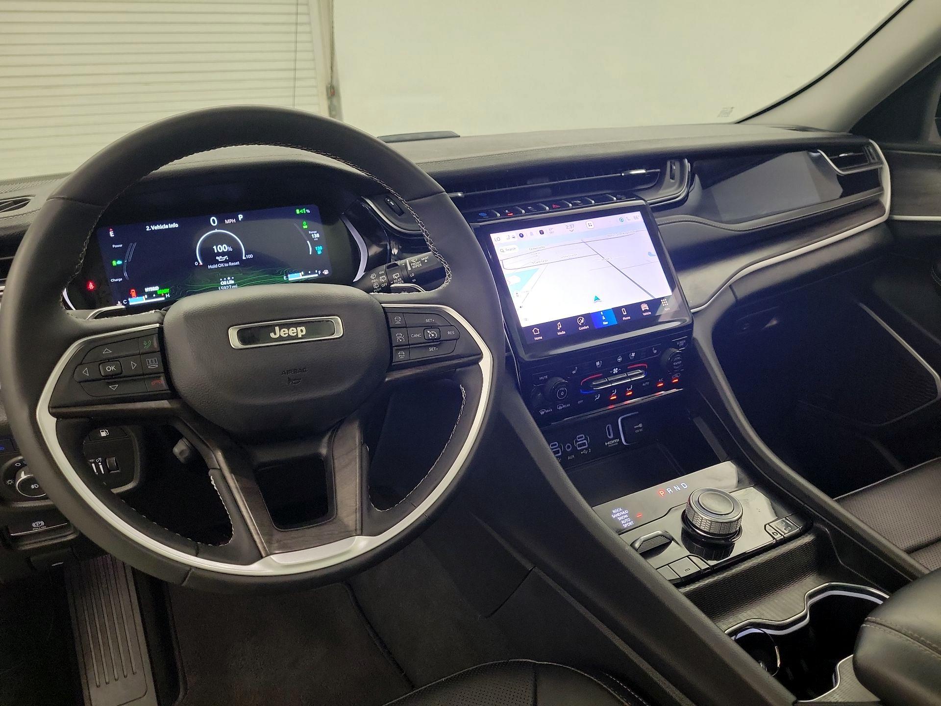 Thumbnail: 2023 Jeep Grand Cherokee - 9