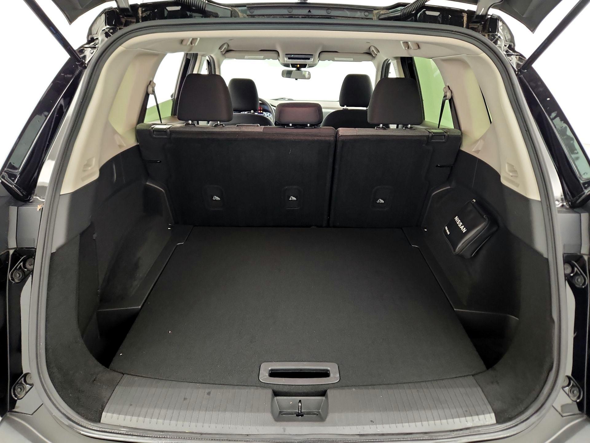 Thumbnail: 2023 Nissan Rogue - 18