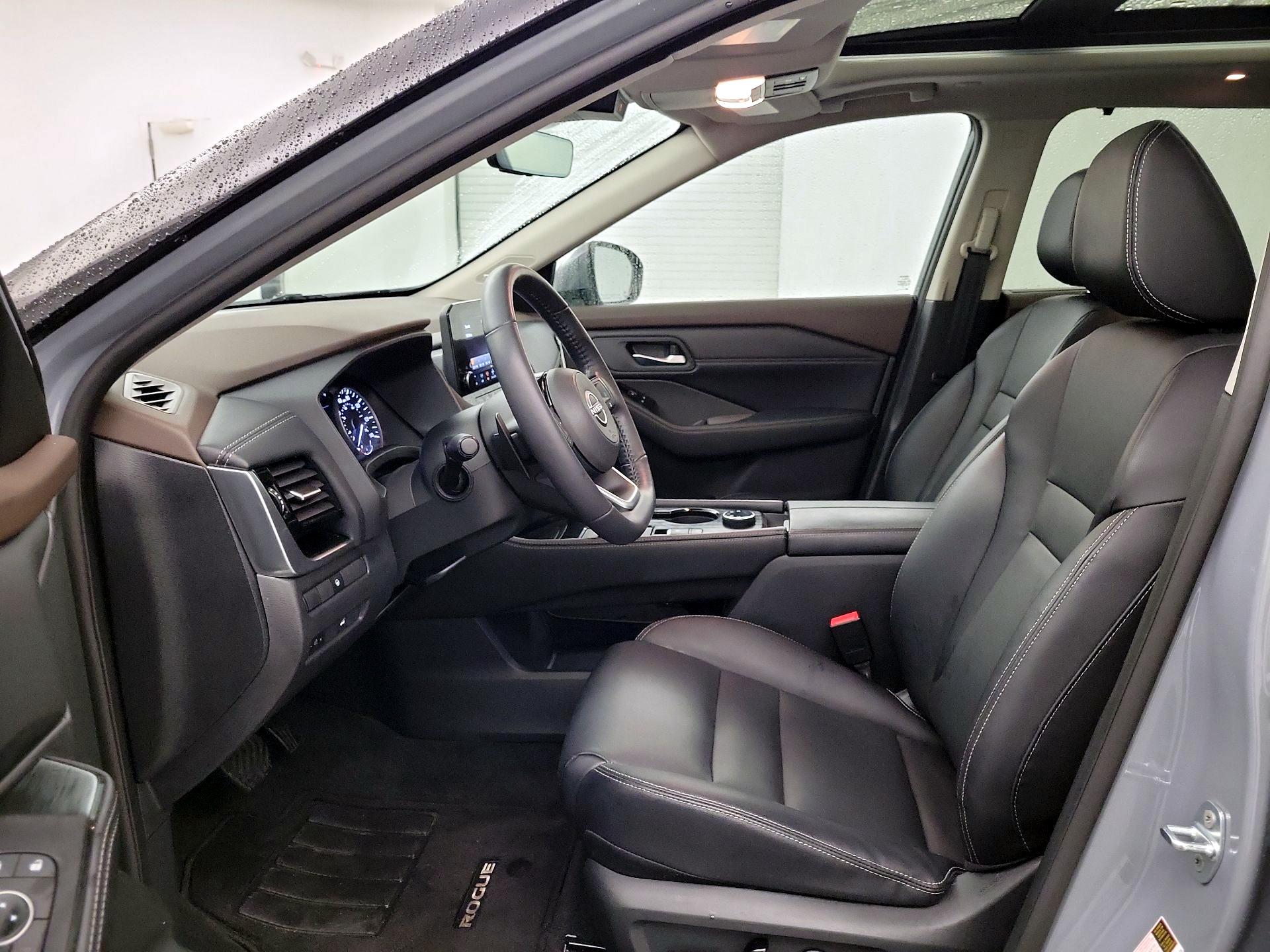 Thumbnail: 2022 Nissan Rogue - 9