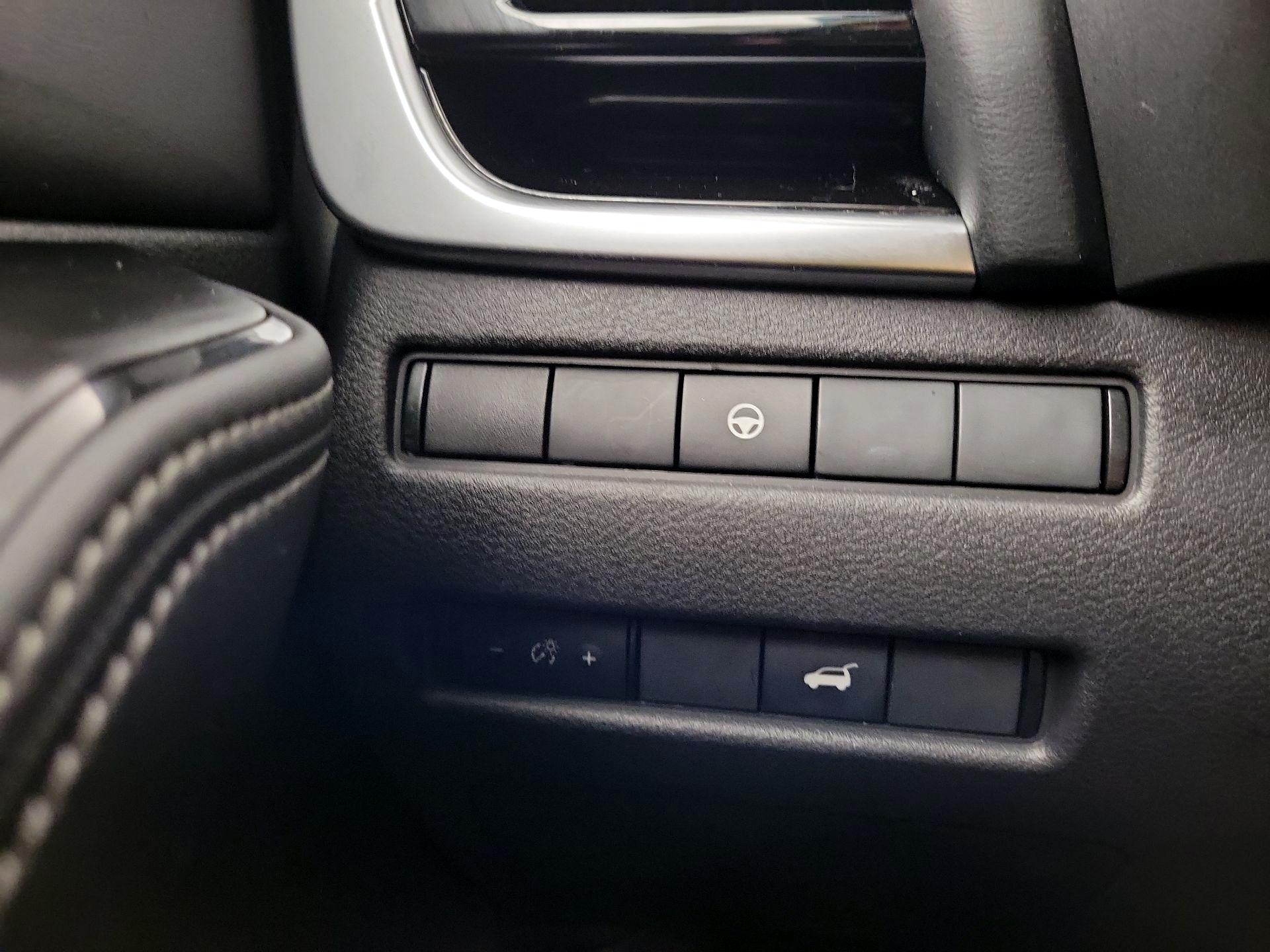 Thumbnail: 2022 Nissan Rogue - 11