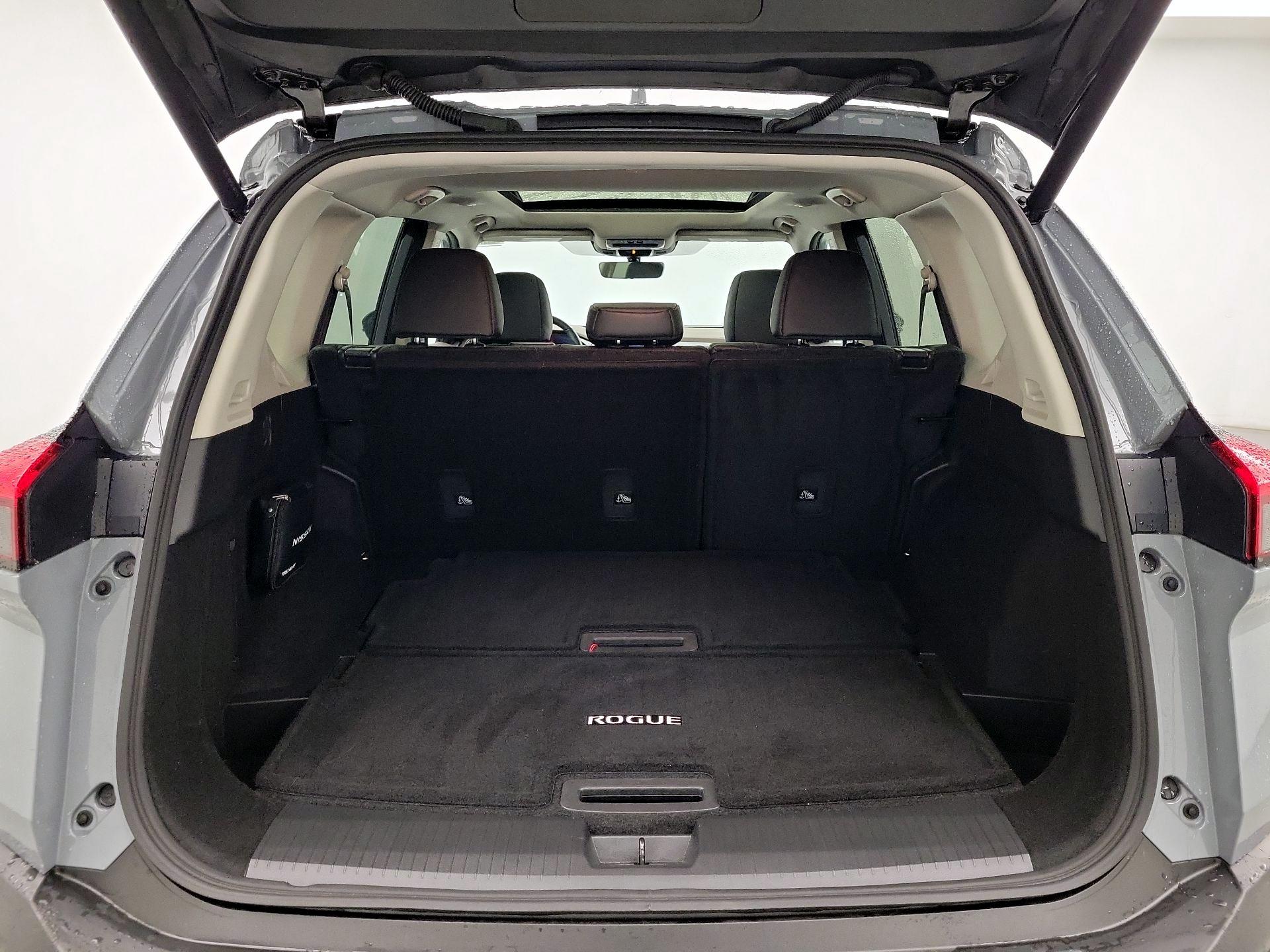 Thumbnail: 2022 Nissan Rogue - 19