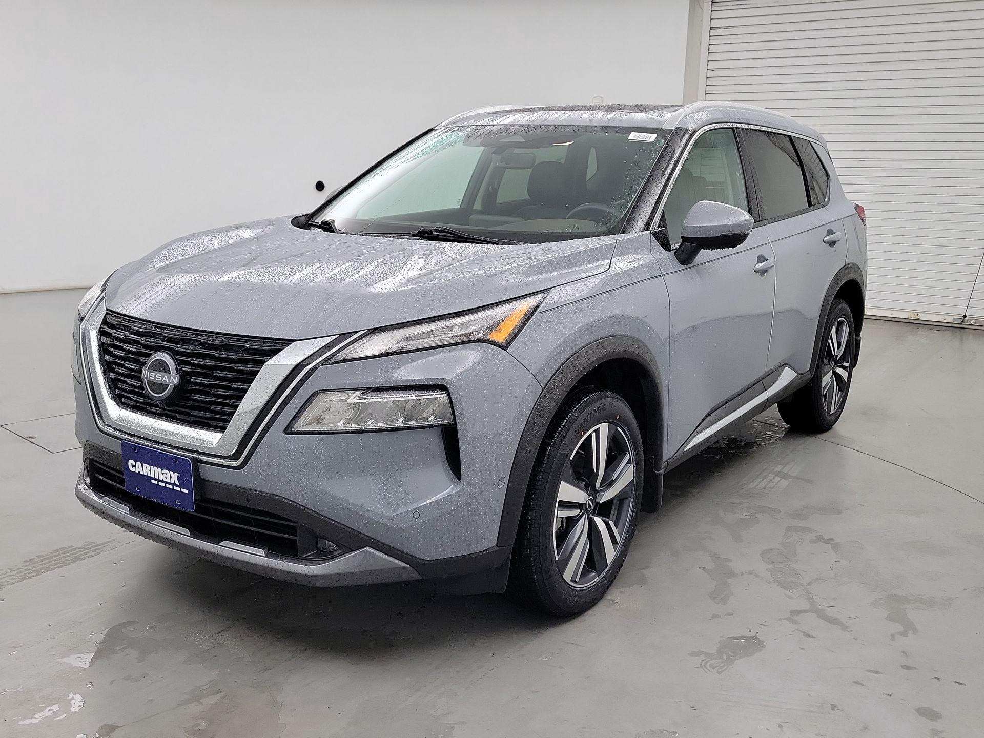 Thumbnail: 2022 Nissan Rogue - 3