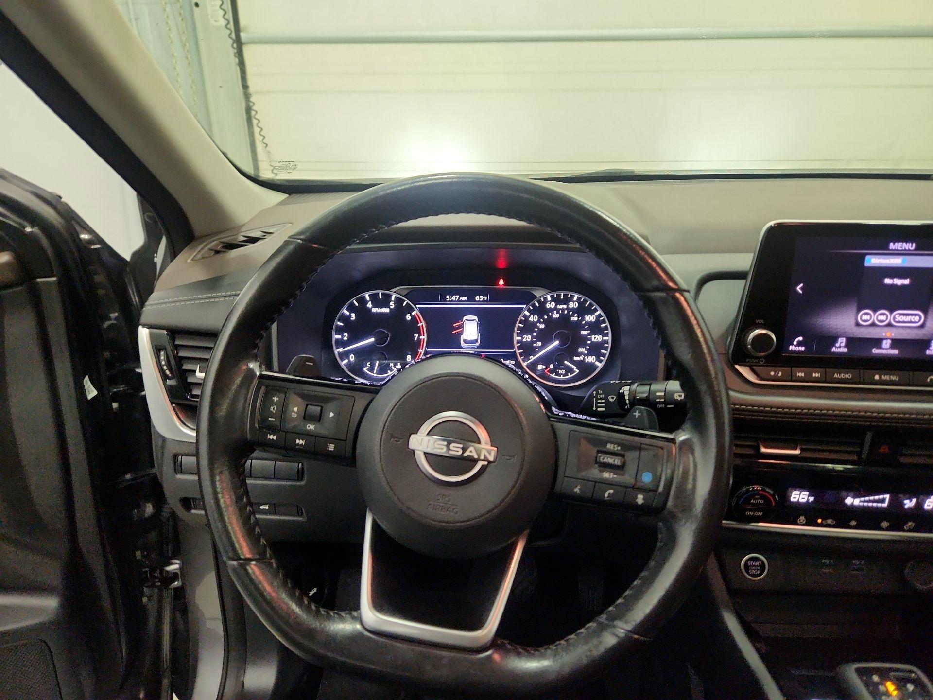 Thumbnail: 2023 Nissan Rogue - 10