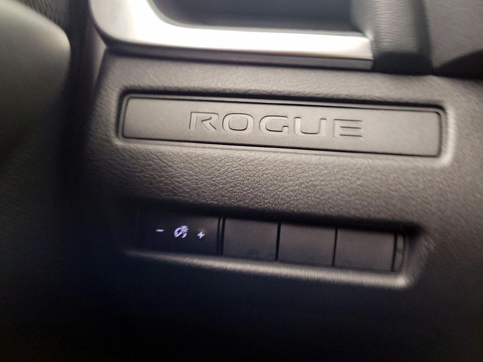 Thumbnail: 2023 Nissan Rogue - 13