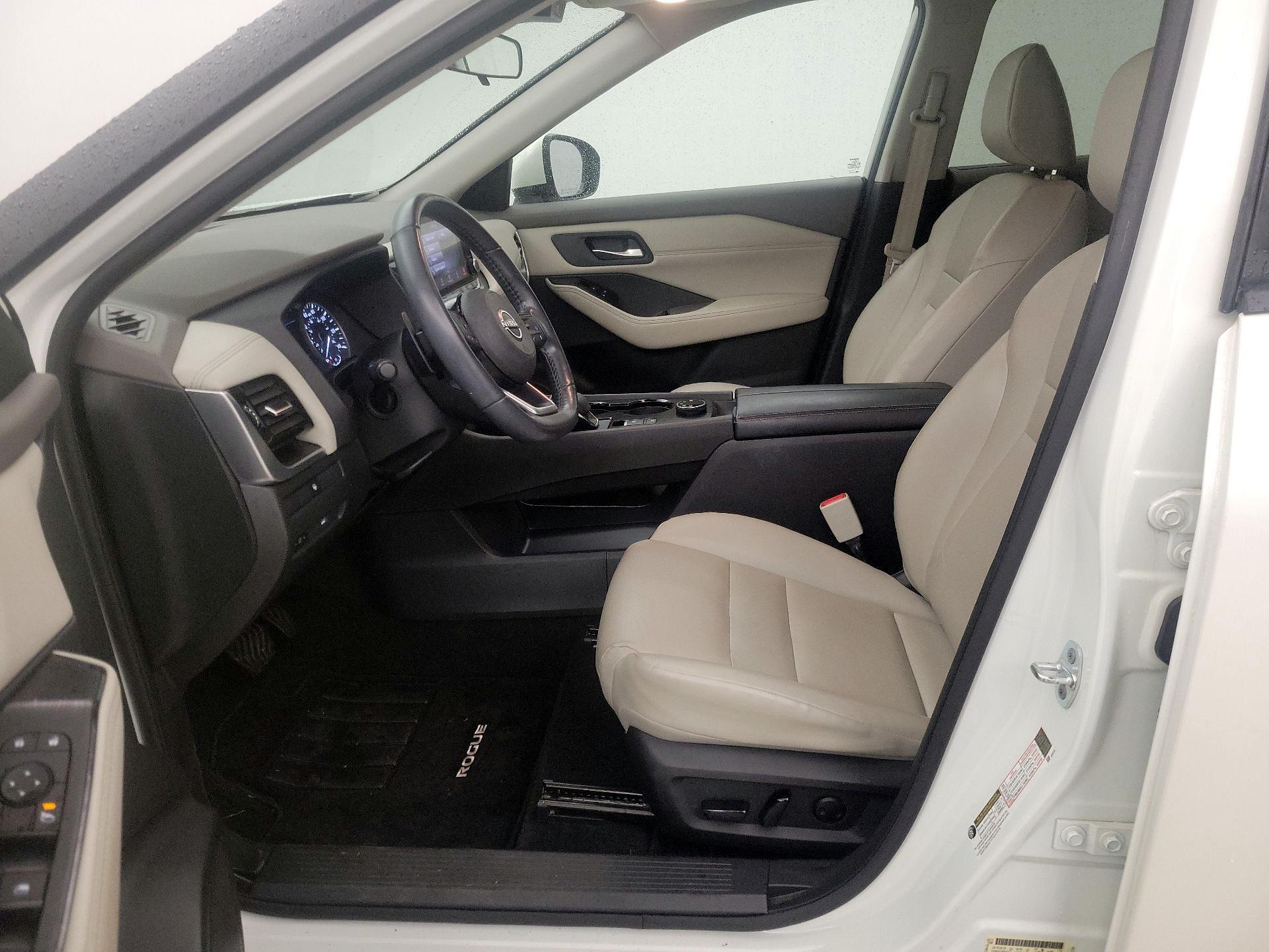 Thumbnail: 2023 Nissan Rogue - 11