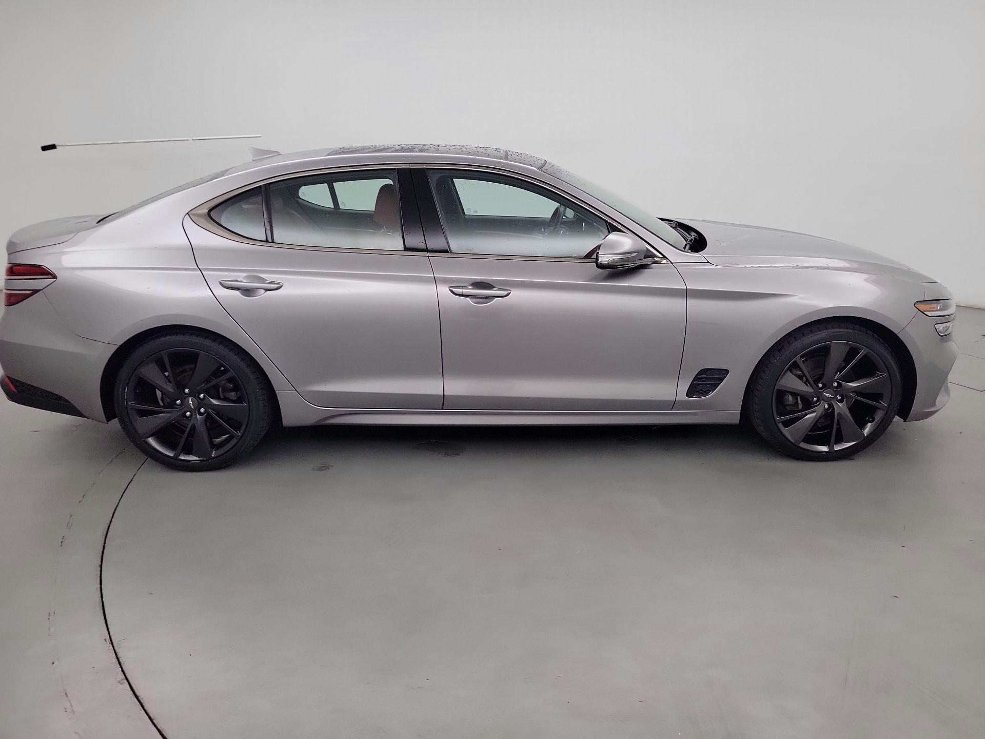 Thumbnail: 2023 Genesis G70 - 4