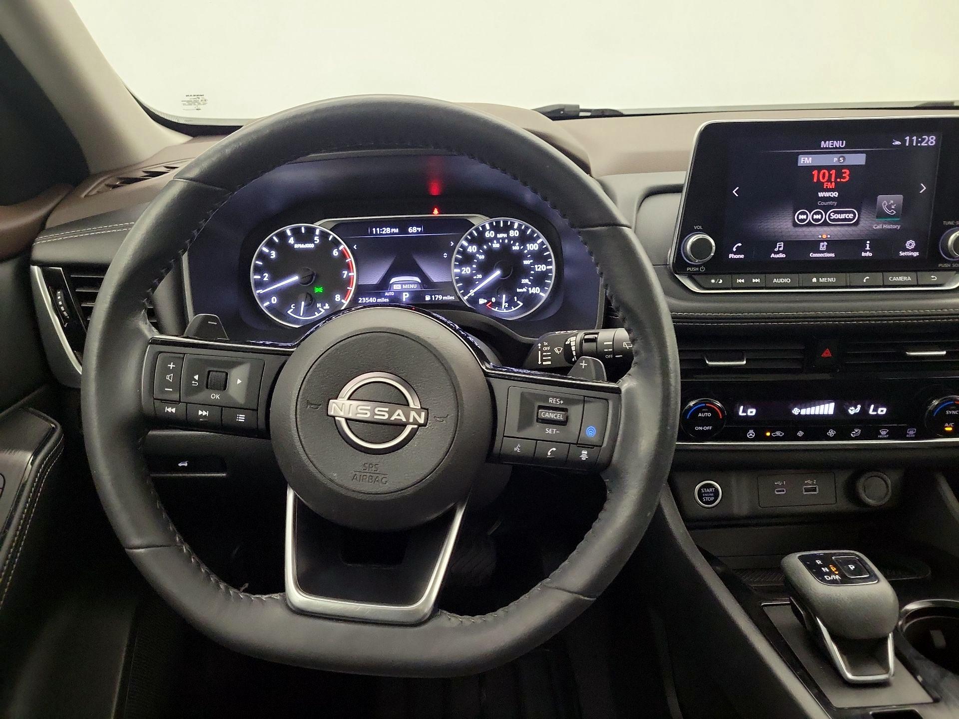 Thumbnail: 2022 Nissan Rogue - 10