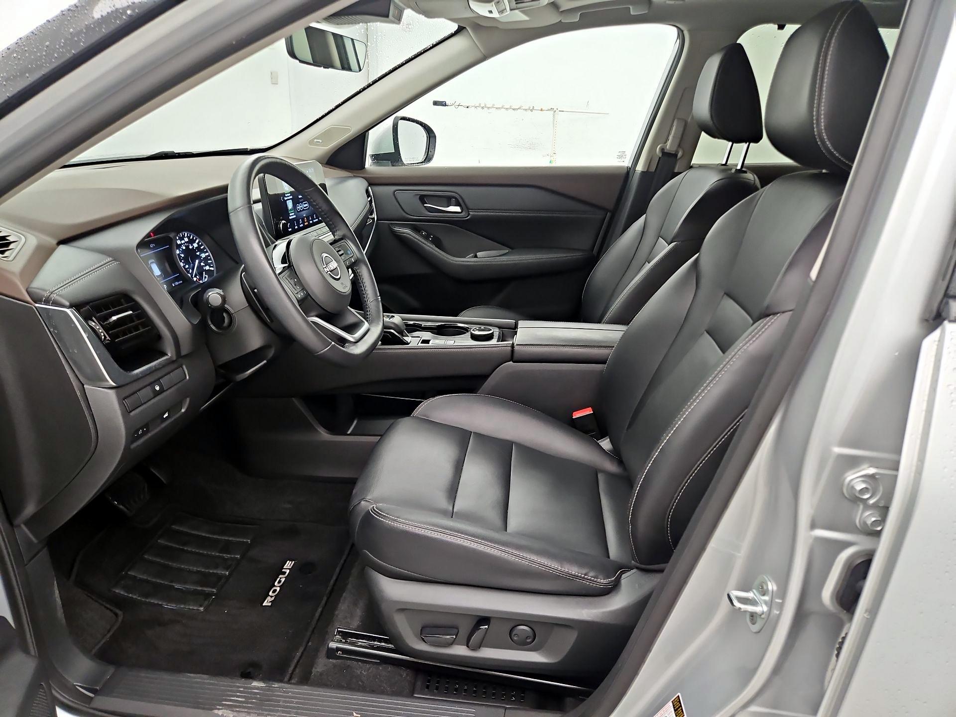 Thumbnail: 2022 Nissan Rogue - 11