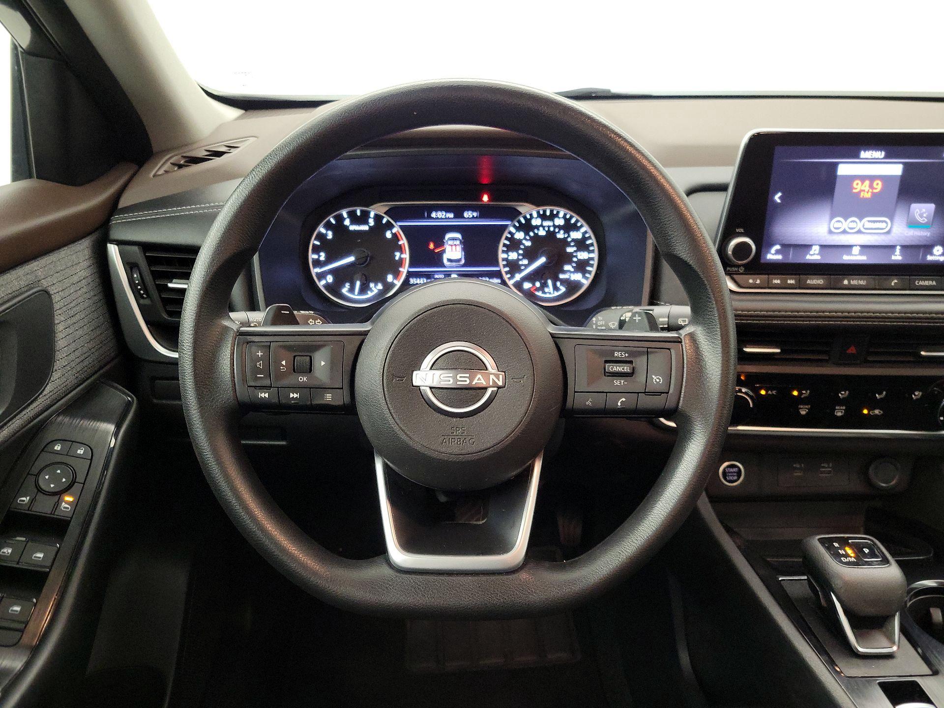 Thumbnail: 2023 Nissan Rogue - 10