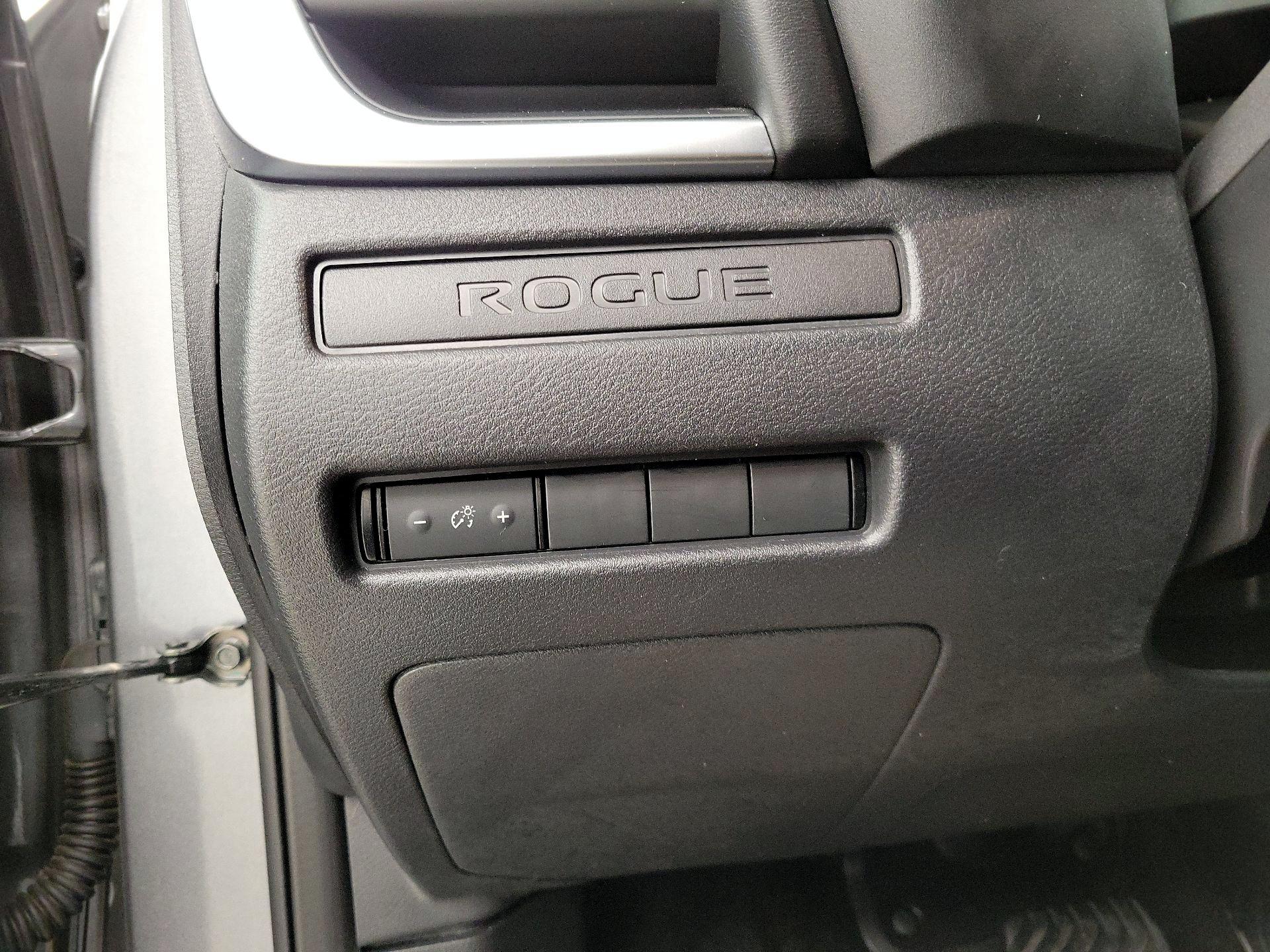 Thumbnail: 2023 Nissan Rogue - 13