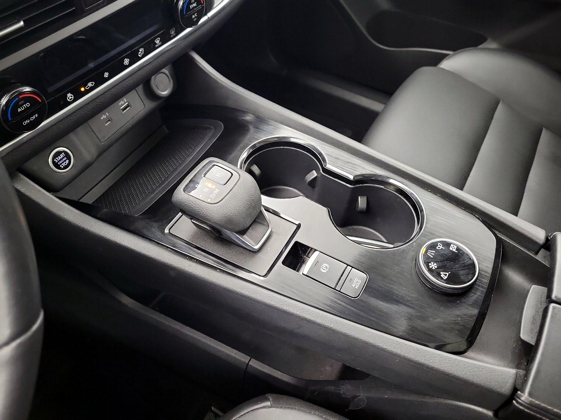 Thumbnail: 2023 Nissan Rogue - 17